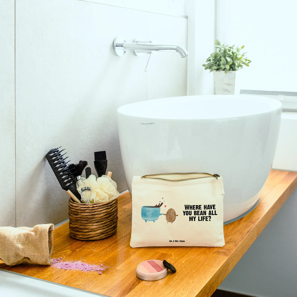 Make-up bag Coffee Bean Mäppchen, pencil case, Schminkbeutel, Waschbeutel, Stiftemäppchen, aufbewahrungsbeutel, beauty tasche, aufbewahrungstasche, Etui, Kosmetiktasche, pinsel tasche, Waschtasche, kosmetiktäschchen, Schminktasche, toiletry bag, Federmappe, Schlampermäppchen, beauty case, Schminktäschchen, Kulturbeutel, Kosmetikbeutel, Kulturtasche, utensilientasche, Tiermotive, Tiere, Lustige Sprüche, Gute Laune, Kaffee, Genuss, Glück, Kaffeebohne, Zufriedenheit