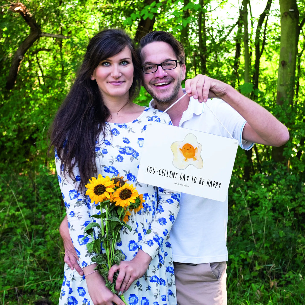 Decorative sign Fried egg egg dekoration schild, Türschild, holzbild, Holztafel, wandtafel, Deko Schild, Spruchschild, Motivschild, Deko Wandtafel, Schild, sprüche schild, wandhänger, Holzschild, Dekoschild, Wandschild, Schild mit Spruch, dekotafel, Badschild, dekoschilder, Türschild Familie, Küchenschild, hängeschild, Tiere, Gute Laune, Tiermotive, Lustige Sprüche, Glücklich, Liebe, Schön, Tag, Spiegelei, Ei