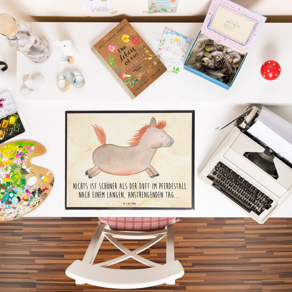 Schreibtischunterlage Pferd springt Schreibtischauflage, Schreibunterlage, Büroartikel, Schreibwaren, Bürobedarf, Schreibtischunterlage Groß, Schreibtisch Unterlagen, Bauernhof, Hoftiere, Landwirt, Landwirtin, Stall, Pony, Pferd, Pferdestall, ausreiten, Pferde, Pferdebesitzer, reiten