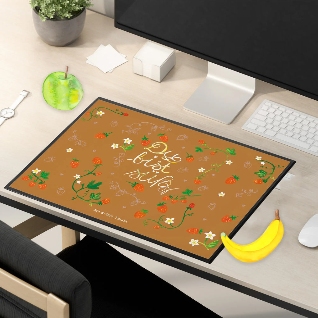 Schreibtischunterlage Erdbeeren Du bist süß Schreibtisch Unterlagen, Bürobedarf, Büroartikel, Schreibwaren, Schreibunterlage, Schreibtischauflage, Schreibtischunterlage Groß, Blumen Deko, Frühlings Deko, Sommer Deko, Dekoration, positive Botschaft, Naturliebhaber, Outdoor, Natur, Abenteuer, Geschenk Freundin, Liebe Zitat, Liebe Spruch, Geschenk Partner, Kompliment, Erdbeere, Jahrestag, süß, Du bist süß, Deko