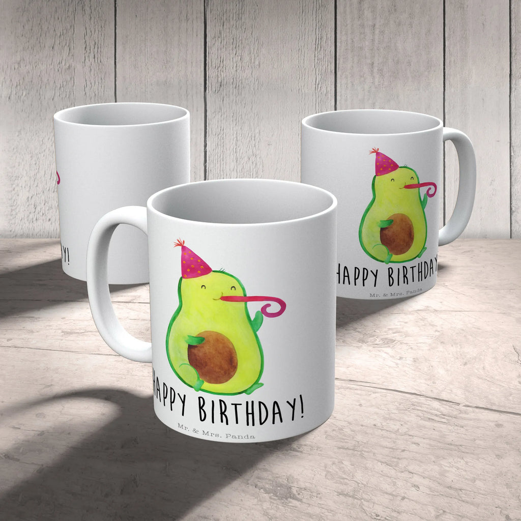 Tasse Avocado Birthday Tasse mit Motiven, Kaffeetasse, Teetasse, Bürotasse, Keramiktasse, Tasse mit Zitaten, Tasse, Geschenktasse, Porzellantasse, Avocado, Veggie, Vegan, Gesund