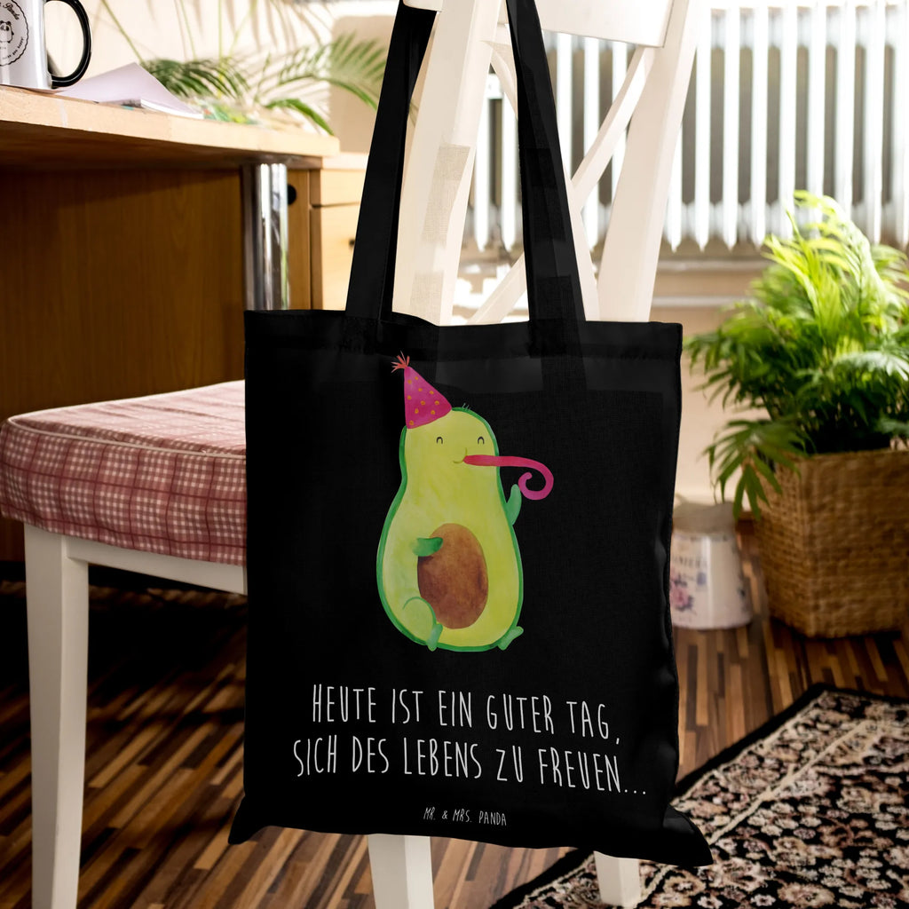 Tote bag avocado Celebration tragetasche baumwolle, Strandtasche, einkaufsshopper, campus tasche, umhängetasche baumwolle, canvas tasche, textilbeutel, Tote Bag, Jutetasche, festival tasche, Laptoptasche, Alltagstasche, tasche baumwolle, Umhängetasche, Schultasche, universaltasche, Einkaufstasche, schultertasche baumwolle, umhängebeutel, totebag, Baumwoll-Tragetasche, Shopping Tasche, Tasche, Beutel, studententasche, henkeltasche baumwolle, stoff shopper, Baumwollbeutel, Büchertasche, Unitasche, festivaltasche, schulterbeutel, Tüte, Baumwoll-Shopper, Jutebeutel, Einkaufsbeutel, textiltasche, baumwoll shopper, Stoffbeutel, Freizeittasche, Shopper, einkaufstasche baumwolle, Baumwolltasche, Einkaufstüte, Tragetasche, tragbeutel, Stoff-Tragetasche, beutel baumwolle, Henkeltasche, stofftasche baumwolle, Schulbeutel, Stofftasche, dokumententasche, freizeitbeutel, Schultertasche, Uni Tasche, Avocado, Vegan, Gesund, Veggie, Feierlichkeit, Tröte, Geburtstag, Fete, Gute Laune, Feier, Party