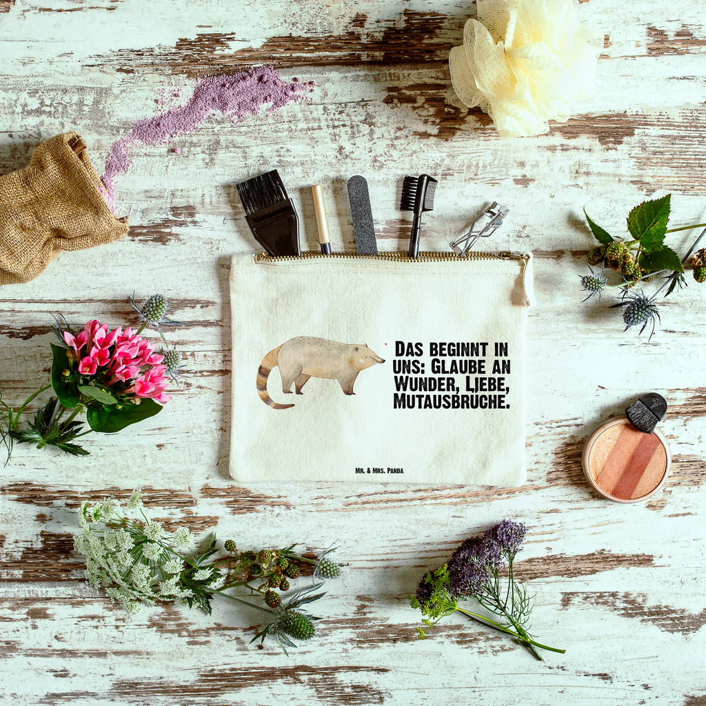 Make-up bag Nasal Bear aufbewahrungsbeutel, Kulturtasche, Waschbeutel, Schminktäschchen, Kulturbeutel, Schlampermäppchen, utensilientasche, Schminkbeutel, Stiftemäppchen, toiletry bag, pencil case, Federmappe, beauty tasche, Kosmetikbeutel, aufbewahrungstasche, Schminktasche, Mäppchen, beauty case, Waschtasche, Kosmetiktasche, Etui, pinsel tasche, kosmetiktäschchen, Tiermotive, Tiere, Lustige Sprüche, Gute Laune, Nasenbären, Rüsselbär, Bär, Nasenbär