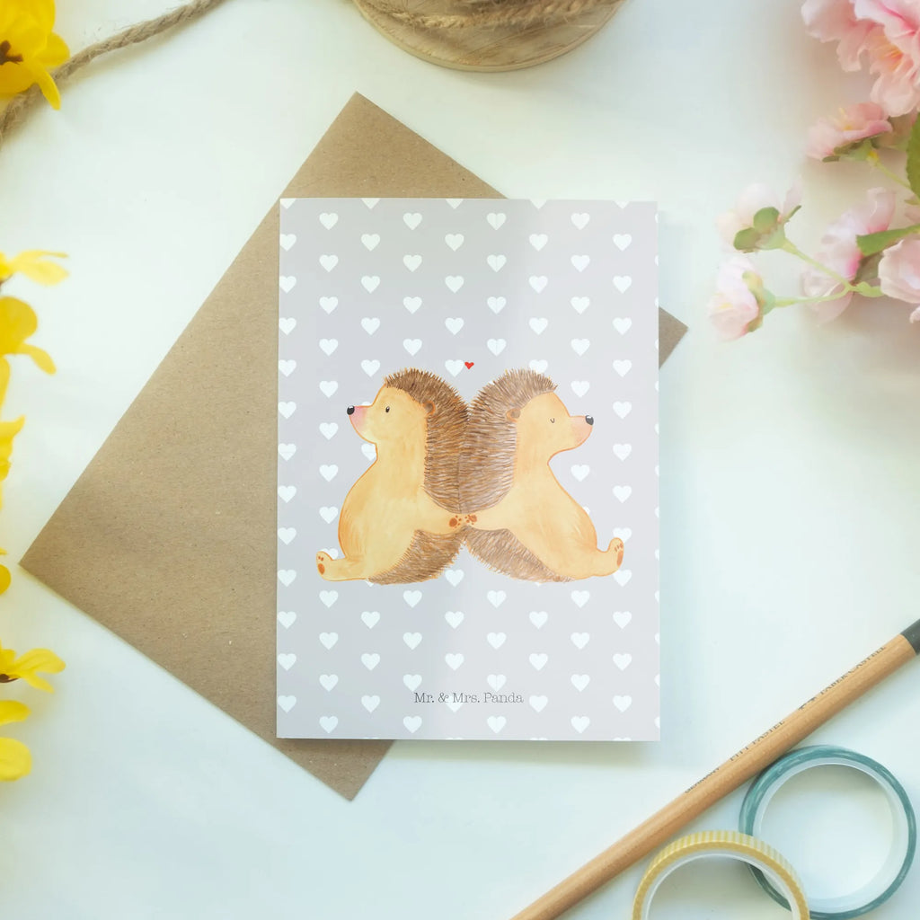 Grußkarte Igel händchenhaltend vatertagskarte, weihnachtskarten, Klappkarte, kommunionskarte, hochzeitskarten, firmungskarte, valentinstagskarte, Beileidskarte, glückwunschkarten, jubiläumskarte, Glückwunschkarte, dankeskarten, spruchkarte, Grußkarten, osterkarte, abiturkarte, babykarte, neujahrskarte, einladungskarten, Grußkarte, Motivkarte, osterkarten, genesungskarte, Verlobung, Freund, Partner, Heiratsantrag, Freundin, Liebesgeschenk, Ehemann, Hocheitstag, Ehefrau, Heiraten, Jahrestag, Liebe, Hand in Hand, Liebesbotschaft, Gemeinsamkeit, Geschenk für Zwei, Love, Große Liebe, Liebesbeweis, Igelliebe, Igel, Hochzeit, Lieblingsmensch