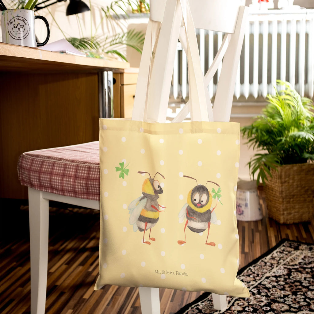 Shopping bag bumblebees shamrock Tragetasche Ohne Plastik, Tragetasche Mit Spruch, Kleine Tragetasche, Jutetaschen, Faltbare Tragetasche, Baumwolltasche, Einkaufstaschen, Tragetasche Modern, Leinentaschen, Bunte Tragetasche, Lustige Tragetasche, Tragetasche Robust, Tragetasche Zum Umhängen, Tragetasche Geschenkidee, Tragetasche, Tragetasche Für Alltag, Tragetasche Damen, Tragetasche Handgemacht, Tragetasche Für Bücher, Tragetaschen, Tragetasche Kinder, Tragetasche Vintage, Jutetasche, Große Tragetasche, Stofftaschen, Stofftasche, Tragetasche Design, Tragetasche Blanko, Tragetasche Wiederverwendbar, Leinentasche, Tragetasche Für Büro, Tragetasche Mit Motiv, Tragetasche Für Einkäufe, Tragetasche Umweltfreundlich, Baumwolltaschen, Einkaufstasche, Tragetasche Nachhaltig, Tragetasche Mit Henkel, Tragetasche Bedruckt, Tragetasche Herren, Tragetasche Für Schule, Beutel Tasche, Tragetasche Waschbar, Tiermotive, Gute Laune, lustige Sprüche, Tiere, Hummel, glücklich werden, Spruch fröhlich, Biene, Spruch schön, Biene Deko, Spruch positiv, glücklich sein