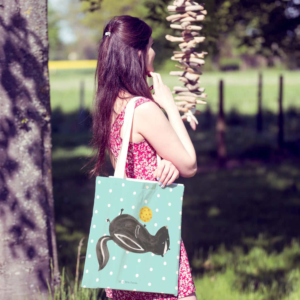 Einkaufstasche Stinktier Ball Einkaufstasche, Tragetasche Für Schule, Tragetasche Nachhaltig, Lustige Tragetasche, Tragetasche Kinder, Große Tragetasche, Leinentasche, Jutetasche, Tragetasche, Tragetasche Blanko, Tragetasche Damen, Faltbare Tragetasche, Tragetasche Zum Umhängen, Bunte Tragetasche, Tragetasche Modern, Tragetasche Für Alltag, Tragetaschen, Tragetasche Handgemacht, Tragetasche Ohne Plastik, Stofftaschen, Tragetasche Mit Spruch, Beutel Tasche, Tragetasche Mit Motiv, Tragetasche Mit Henkel, Tragetasche Bedruckt, Tragetasche Geschenkidee, Tragetasche Für Bücher, Tragetasche Vintage, Tragetasche Robust, Tragetasche Umweltfreundlich, Tragetasche Für Einkäufe, Baumwolltaschen, Tragetasche Wiederverwendbar, Tragetasche Design, Kleine Tragetasche, Baumwolltasche, Leinentaschen, Einkaufstaschen, Stofftasche, Tragetasche Für Büro, Tragetasche Waschbar, Tragetasche Herren, Jutetaschen, Stinktier, Skunk, Stinki, verspielt, Raubtier, Stinker, Weisheit, Wildtier