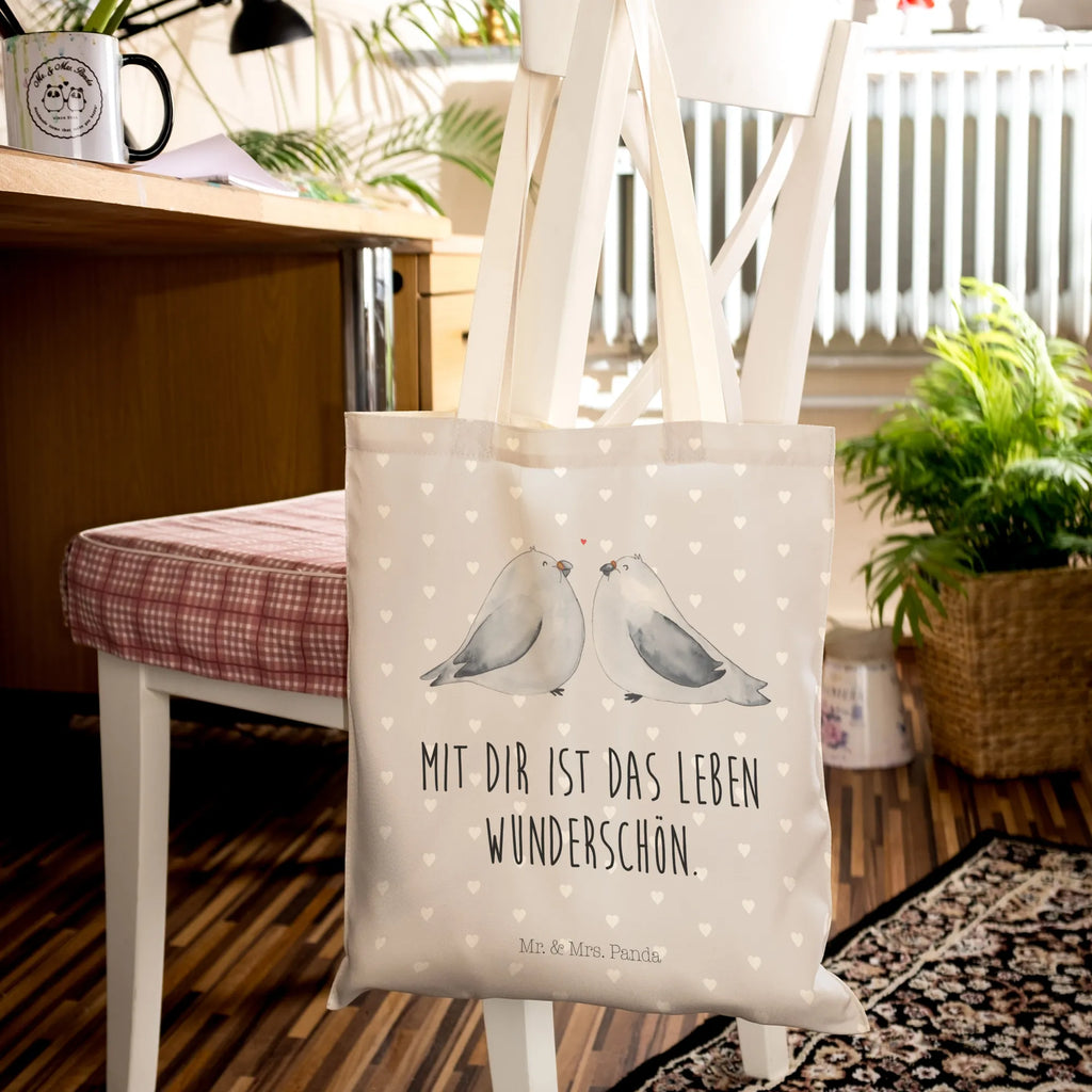 Einkaufstasche Turteltauben Liebe Freizeittasche, shopping bag, Einkaufstasche, Beutel Tasche, Stofftragetasche, Stofftasche, Stoffbeutel, Alltagstasche, Tragetaschen, Stoffeinkaufstaschen, Strandtasche, markttasche, Einkaufsbeutel, Tüte, cityshopper, Shopper, Umhängetasche, Schultertasche, Stofftaschen, Einkaufstaschen, Beutel, stoffshopper, taschen shopper, Freundin, Freund, Liebe, Liebesgeschenk, Jahrestag, Verlobung, Partner, Ehemann, Ehefrau, Heiraten, Heiratsantrag, Hocheitstag, Geschenk Hochzeit, Liebesbeweis, Verliebt, Geschenk Freundin, Turteltäubchen, Verheiratet, Turteltauben, Verlobt, Geschenk Freund, Tauben, Hochzeitstag