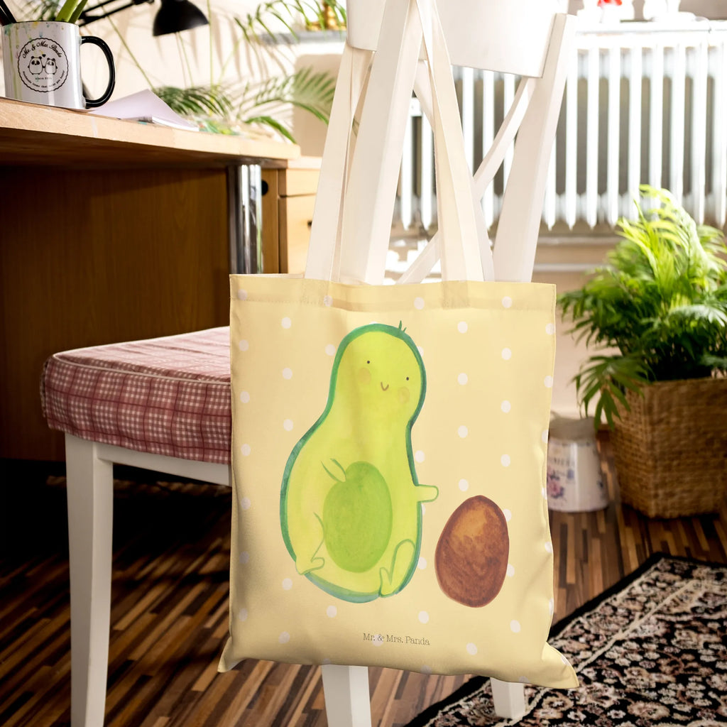 Einkaufstasche Avocado rollt Kern Tragetasche Mit Henkel, Jutetaschen, Tragetasche Umweltfreundlich, Leinentasche, Tragetasche Mit Spruch, Tragetasche Design, Tragetasche Bedruckt, Tragetasche Herren, Lustige Tragetasche, Einkaufstasche, Tragetasche Handgemacht, Tragetasche Für Bücher, Große Tragetasche, Jutetasche, Stofftaschen, Einkaufstaschen, Tragetasche Geschenkidee, Tragetasche Wiederverwendbar, Faltbare Tragetasche, Tragetasche Waschbar, Tragetasche Modern, Tragetasche Für Büro, Tragetasche Für Alltag, Tragetasche Ohne Plastik, Tragetasche Für Einkäufe, Leinentaschen, Tragetasche Nachhaltig, Tragetasche Kinder, Tragetasche Für Schule, Tragetasche Damen, Tragetasche, Tragetasche Zum Umhängen, Tragetasche Blanko, Stofftasche, Tragetasche Robust, Tragetasche Vintage, Kleine Tragetasche, Beutel Tasche, Tragetasche Mit Motiv, Baumwolltasche, Baumwolltaschen, Tragetaschen, Bunte Tragetasche, Avocado, Veggie, Vegan, Gesund, Avocados, Babyparty, Geburtstag, Love, Kind, Liebe, Säugling, erstes Kind, Schwangerschaft, Geburt, zur Geburt, große Liebe, Schwanger, Baby