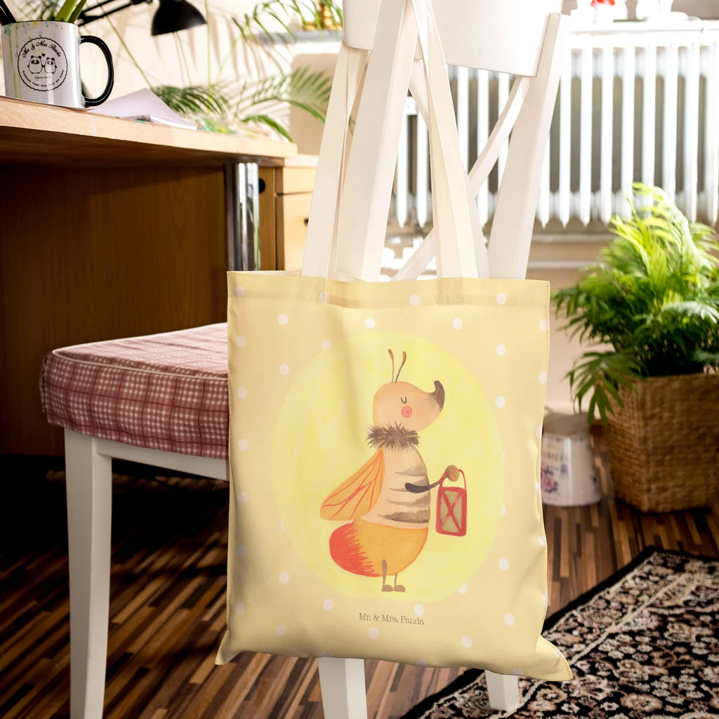 Einkaufstasche Glühwürmchen Tragetasche Ohne Plastik, Lustige Tragetasche, Tragetasche Damen, Tragetasche Umweltfreundlich, Tragetasche Waschbar, Baumwolltasche, Tragetasche Kinder, Tragetasche Für Büro, Tragetasche Wiederverwendbar, Tragetasche Für Einkäufe, Tragetasche Mit Henkel, Einkaufstasche, Tragetasche Handgemacht, Tragetasche Modern, Stofftasche, Baumwolltaschen, Stofftaschen, Tragetasche Für Bücher, Jutetaschen, Tragetasche Bedruckt, Tragetasche Für Schule, Tragetasche Robust, Bunte Tragetasche, Tragetasche Design, Einkaufstaschen, Kleine Tragetasche, Beutel Tasche, Große Tragetasche, Tragetasche Blanko, Tragetasche Mit Motiv, Leinentaschen, Tragetasche Für Alltag, Leinentasche, Tragetasche Nachhaltig, Tragetasche Geschenkidee, Tragetasche Herren, Tragetasche Zum Umhängen, Tragetaschen, Tragetasche Vintage, Tragetasche, Tragetasche Mit Spruch, Faltbare Tragetasche, Jutetasche, Tiermotive, Gute Laune, lustige Sprüche, Tiere, Glühwurm, Jahrestag, magisch, Leuchten, Liebesbeweis, Liebesspruch, Verlobung, Heiratsantrag, Glühwürmchen, Lieblingsmensch, Liebe, Falter