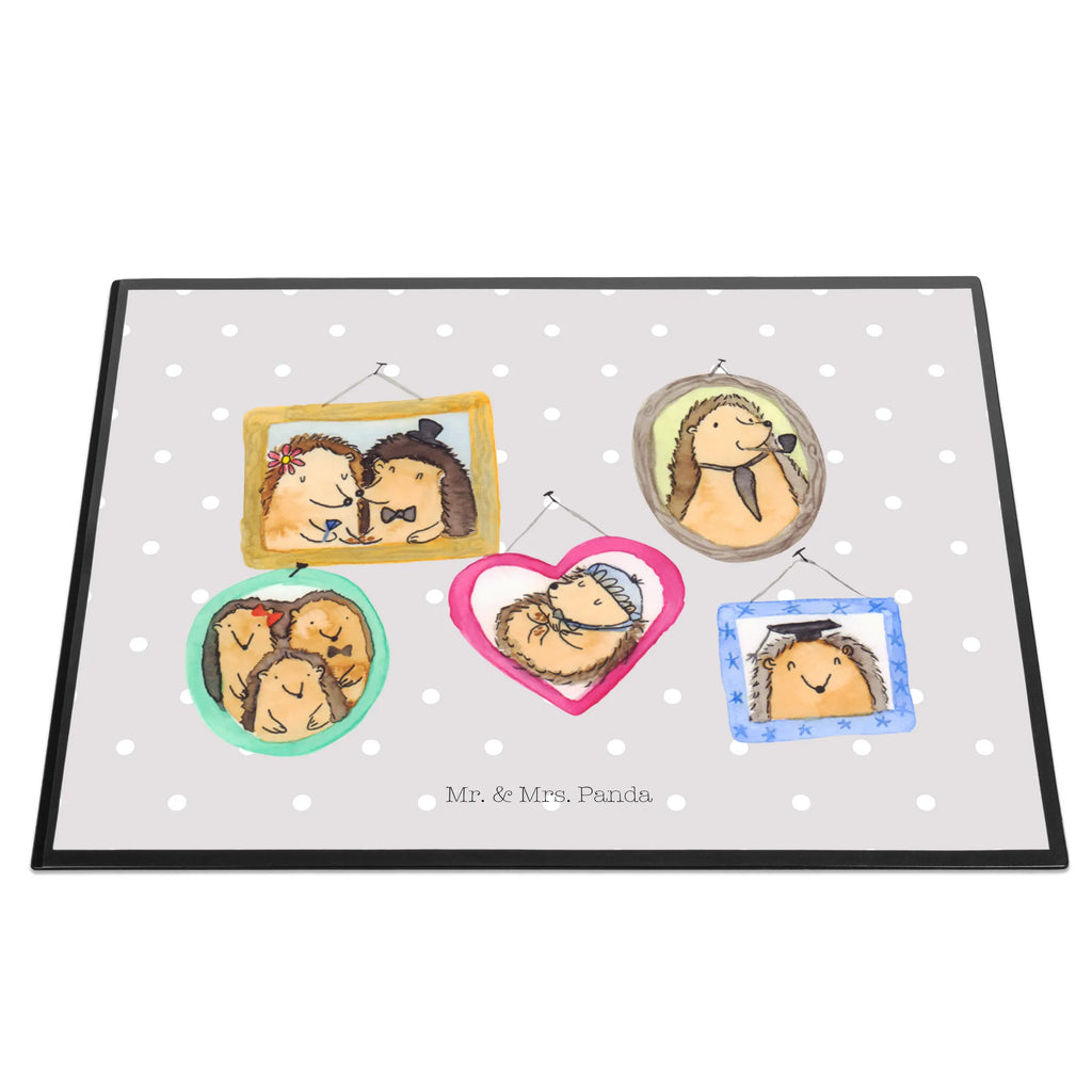 Schreibtischunterlage Igel Familie schreibauflage, pultunterlage, schreibauflagen, Schreibunterlage, tischmatte, schreibtischmatte, arbeitsunterlage, schreibtischunterlage, tischmatten, tischauflage, arbeitsmatte, Schreibtisch Matte, schreibtischauflagen, tischpads, Tischunterlage, Schreibtisch Unterlagen, schreibmatte, Schreibtischauflage, tischauflagen, schreibtischunterlagen, tischpad, Oma, Opa, Muttertag, Familie, Schwester, Bruder, Vatertag, Mama, Papa, Igel, Zusammenhalt, Glück, Bilder, Liebe