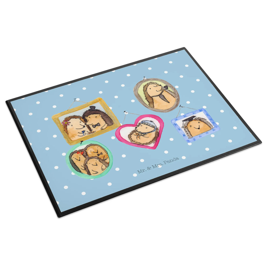 Schreibtischunterlage Igel Familie schreibauflage, pultunterlage, schreibauflagen, Schreibunterlage, tischmatte, schreibtischmatte, arbeitsunterlage, schreibtischunterlage, tischmatten, tischauflage, arbeitsmatte, Schreibtisch Matte, schreibtischauflagen, tischpads, Tischunterlage, Schreibtisch Unterlagen, schreibmatte, Schreibtischauflage, tischauflagen, schreibtischunterlagen, tischpad, Oma, Opa, Muttertag, Familie, Schwester, Bruder, Vatertag, Mama, Papa, Igel, Zusammenhalt, Glück, Bilder, Liebe