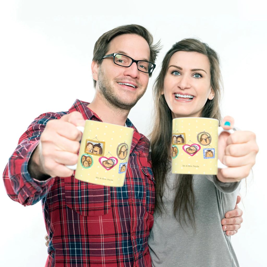 Kindertasse Igel Familie Kinder-Porzellantasse, Trinklernbecher Personalisiert, Tasse Mit Henkel Für Kinder, Kindertasse Ökologisch, Kindertasse Mit Griffen, Kindertasse Spülmaschinenfest, Kindertasse Für Vorschüler, Tasse Für Kinder, Kindertasse Bruchsicher, Nachhaltige Kindertasse, Kindertasse BPA-Frei, Kindergeburtstag, Kindertasse Mit Strohhalm, Kinderbecher Aus Edelstahl, Tasse Für Kleinkinder, Kindertasse Bunt, Design Kindertasse, Kindertasse Handgemacht, Kinder-Keramiktasse, Trinklernbecher Aus Kunststoff, Kinderbecher Für Kleinkinder, Kinderbecher, Kindertasse Mikrowellengeeignet, Kinder-Thermobecher, Kinder-Porzellantasse Mit Motiv, Kindertasse Auslaufsicher, Kinderbecher Mit Deckel, Kindertasse Mit Cartoonmotiv, Trinklern-Tasse, Trinklernbecher, Tasse Für Schulanfänger, Kinderbecher Mit Spruch, Kindertasse Mit Tiermotiv, Kinderbecher Unzerbrechlich, Trinklernbecher Mit Deckel, Kindertasse, Kindertasse Für Baby, Kindertasse Aus Silikon, Oma, Opa, Muttertag, Familie, Schwester, Bruder, Vatertag, Mama, Papa, Liebe, Igel, Bilder, Zusammenhalt, Glück