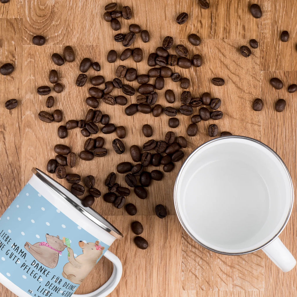 Camping Emaille Tasse Bär mit Kind Teetasse, Blechtasse, Becher, Campingbecher, Metalltasse, Emailletasse, Emaille Tasse, reisetasse, blechbecher, Trinkbecher, Kaffeebecher, Tasse Emaille, wanderbecher, Reisebecher, wandertasse, Emaille Becher, becher emaille, Kaffeetasse, metallbecher, Campingtasse, Pott, Tasse, emaillebecher, Teebecher, Oma, Opa, Muttertag, Familie, Schwester, Bruder, Vatertag, Mama, Papa, Mutti, Geschenk, Mutter