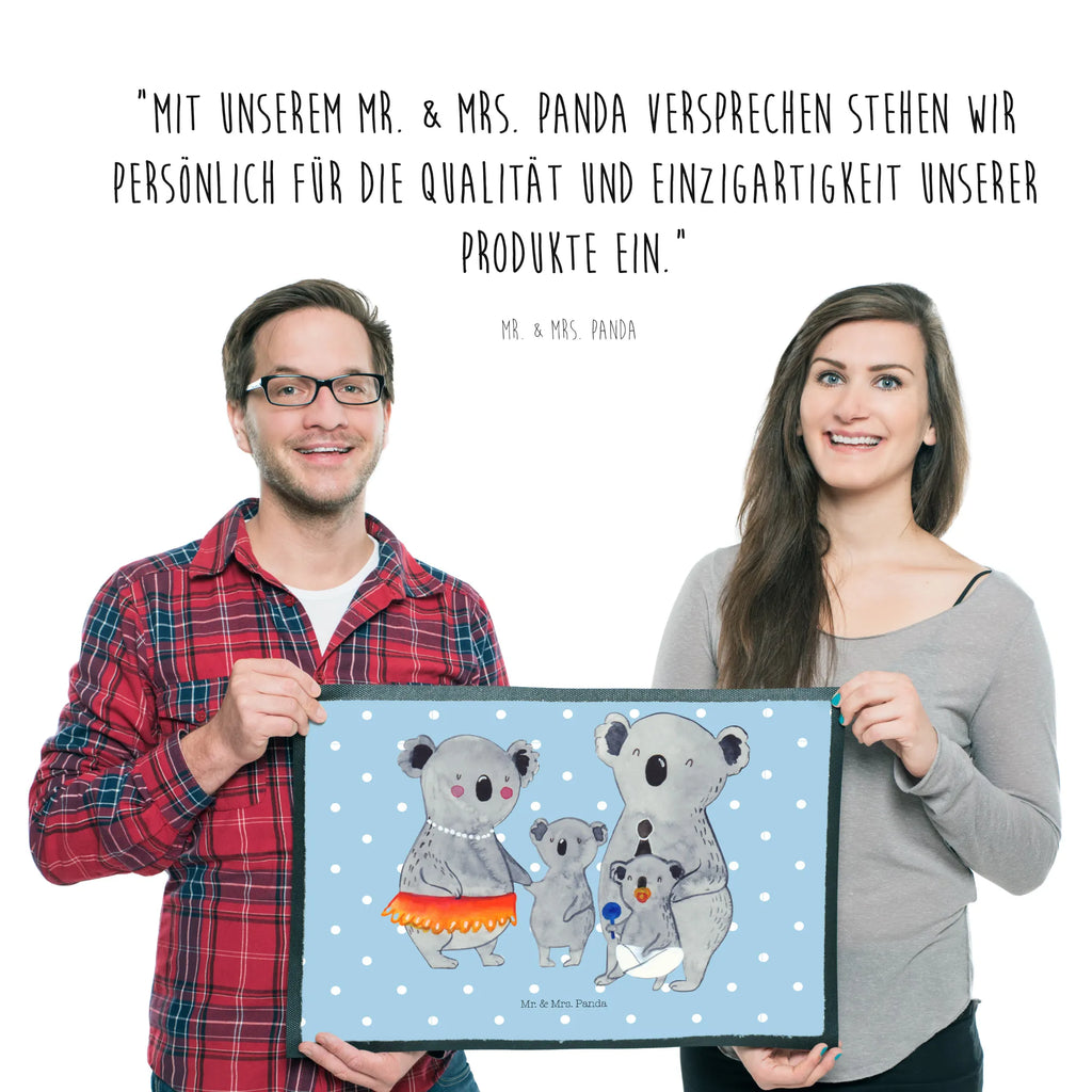 Doormat Koala Family Fußabstreifer, Fußmatte außen wetterfest, Türmatte, Schmutzfangteppich, Fußabtreter, Türvorleger, Fussmatten online, Matte, Motivfußmatte, Sauberlaufmatte, Schmutzmatte, Gummimatte, Fußmatte innen, Fußabstreifer außen, Gummi Matte, Fussmatten, Schmutzfangmatte, Schmutzfänger, Fußmatte outdoor, Eingangsteppich, Haustürmatte, Fußmatte waschbar, Fußabtreter außen, Vorleger, Fußmatten, Fußmatte außen, Schmutzfangmatte waschbar, Familie, Vatertag, Muttertag, Bruder, Schwester, Mama, Papa, Oma, Opa, Koala, Geschwister, Familienleben, Family, Kinder, Koalas