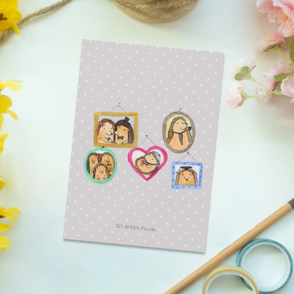 Pocztówka Rodzina jeży Grußkarte, Karte, Ansichtskarten, Geburtstagskarte, Einladungskarte, Postkarte, Einladungskarten Geburtstag, Ansichtskarte, Einladung, Dankeskarte, Geschenkkarte, Einladung Geburtstag, Familie, Vatertag, Muttertag, Bruder, Schwester, Mama, Papa, Oma, Opa, Igel, Glück, Zusammenhalt, Bilder, Liebe