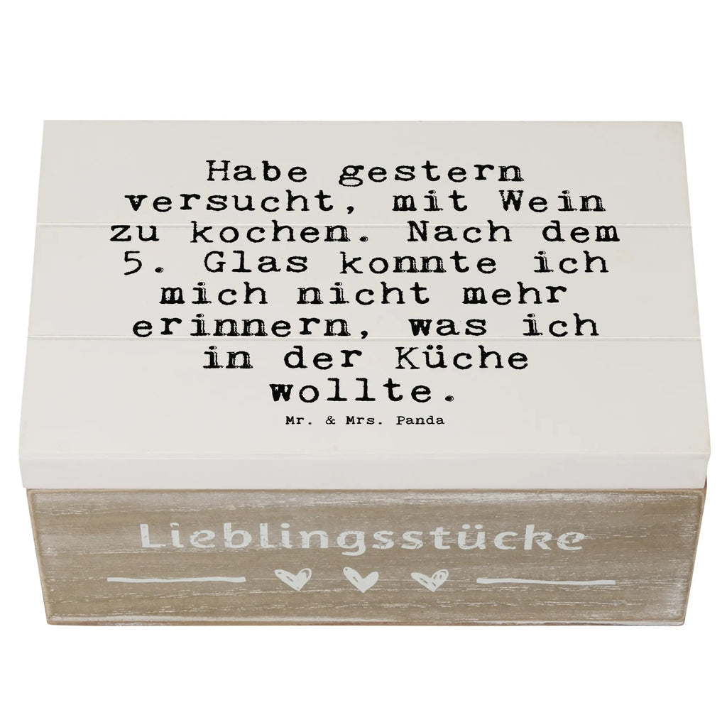 Holzkiste Sprüche und Zitate Habe gestern versucht, mit Wein zu kochen. Nach dem 5. Glas konnte ich mich nicht mehr erinnern, was ich in der Küche wollte. Dekokiste, Truhe, Holzkiste, Erinnerungsbox, Schatzkiste, Aufbewahrungsbox, Schatulle, Geschenkdose, XXL, Erinnerungskiste, Kiste, Geschenkbox, Spruch, Sprüche, lustige Sprüche, Weisheiten, Zitate, Spruch Geschenke, Spruch Sprüche Weisheiten Zitate Lustig Weisheit Worte