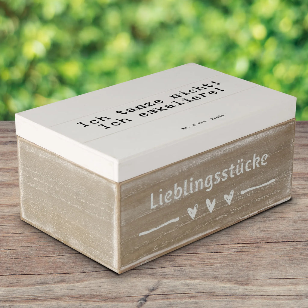 Holzkiste Sprüche und Zitate Ich tanze nicht! Ich eskaliere! Holz Aufbewahrungsbox, holzschatulle, Holzboxen, aufbewahrungskisten, kiste holz, Aufbewahrungsbox, Holzbox mit Deckel, box holz, Holztruhe, Holzbox, aufbewahrungskiste mit deckel, Aufbewahrungsbox aus Holz, Aufbewahrungsbox Holz, Aufbewahrungskiste, holzkästchen, holztruhen, truhe holz, Holzkiste, Holzkiste mit Deckel, aufbewahrungstruhe, Box aus Holz, holzschachtel, aufbewahrungsboxen, Holzkisten, Schatulle, Sprüche, Lustige Sprüche, Weisheiten, Zitate, Spruch, Spruch Geschenke, Spruch Sprüche Weisheiten Zitate Lustig Weisheit Worte