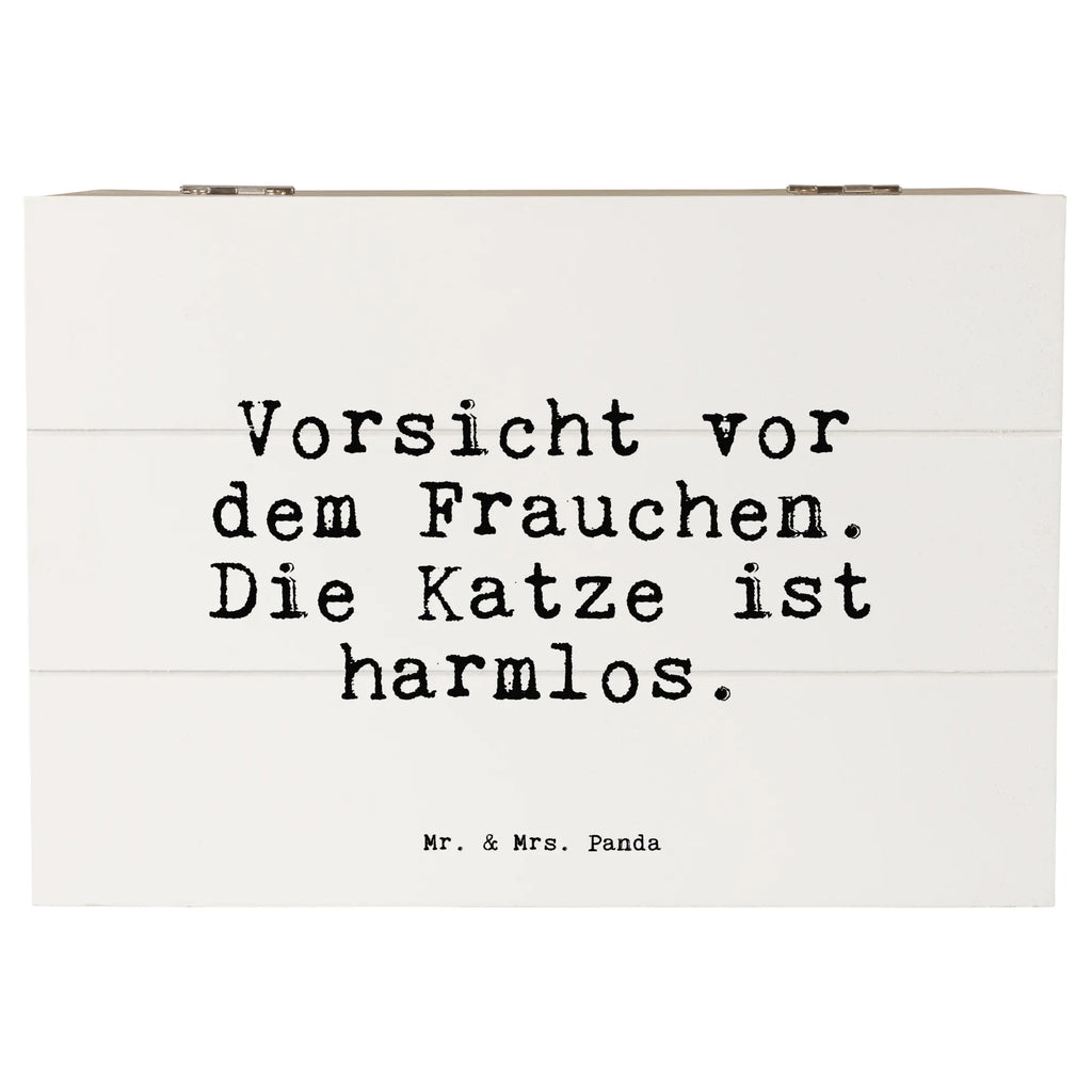 Holzkiste Sprüche und Zitate Vorsicht vor dem Frauchen. Die Katze ist harmlos. Schatulle, Aufbewahrungsbox, Holzkiste, Erinnerungsbox, Erinnerungskiste, Kiste, Geschenkbox, Schatzkiste, Geschenkdose, Truhe, Dekokiste, XXL, Spruch, Sprüche, lustige Sprüche, Weisheiten, Zitate, Spruch Geschenke, Spruch Sprüche Weisheiten Zitate Lustig Weisheit Worte