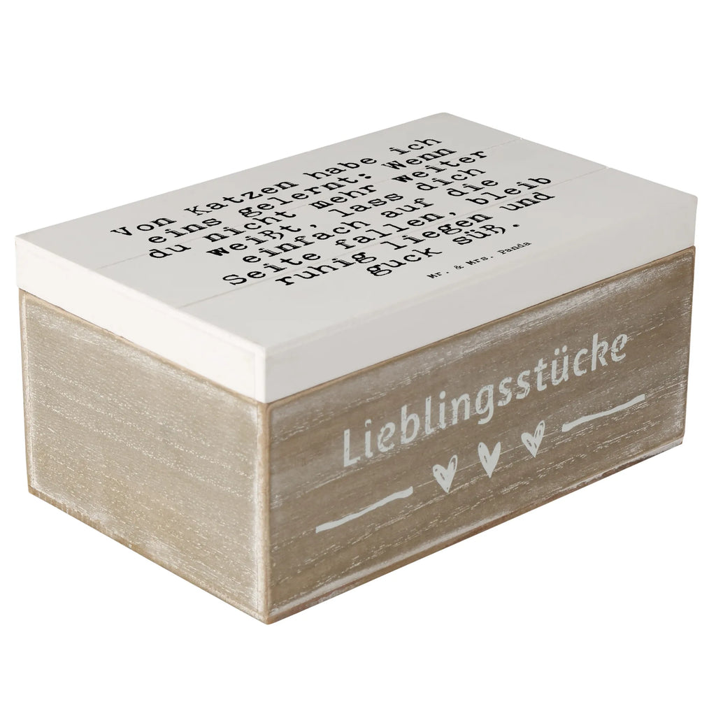 Holzkiste Sprüche und Zitate Von Katzen habe ich eins gelernt: Wenn du nicht mehr weiter weißt, lass dich einfach auf die Seite fallen, bleib ruhig liegen und guck süß. Holzbox mit Deckel, aufbewahrungskisten, truhe holz, aufbewahrungstruhe, Aufbewahrungsbox aus Holz, Box aus Holz, aufbewahrungskiste mit deckel, kiste holz, Schatulle, Aufbewahrungsbox, holzkästchen, Aufbewahrungsbox Holz, Aufbewahrungskiste, aufbewahrungsboxen, holztruhen, Holztruhe, Holzboxen, Holzkisten, Holzbox, Holzkiste, holzschatulle, Holz Aufbewahrungsbox, Holzkiste mit Deckel, box holz, holzschachtel, Sprüche, Lustige Sprüche, Weisheiten, Zitate, Spruch, Spruch Geschenke, Spruch Sprüche Weisheiten Zitate Lustig Weisheit Worte