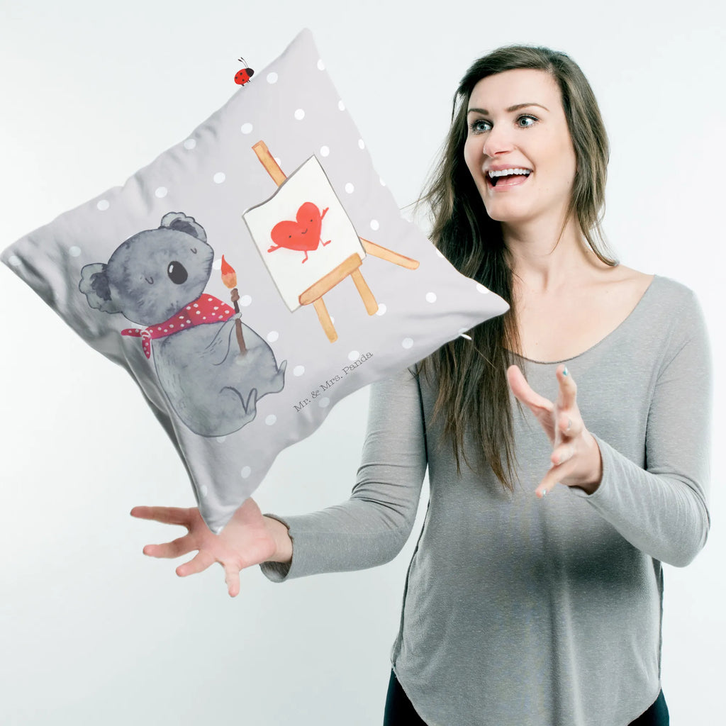 40x40 poduszka koala artysta Dekokissen 40x40, Kissen 40x40 Waschbar, Sofakissen, Motivkissen, sitzkissen, Kissenhülle, Couchkissen, Dekokissen Sofa, Kissenbezüge, Zierkissen, Kopfkissen, Kissen 40x40, sofakissen, Kissen, Sofakissen 40x40, Kissenbezug 40x40, Dekokissen, Kissenhülle 40x40, Kopfkissen 40x40, Koala, Koalabär, Liebensbeweis, Künstler, zeichnen, Liebesgeschenk, Liebe, Gefühle