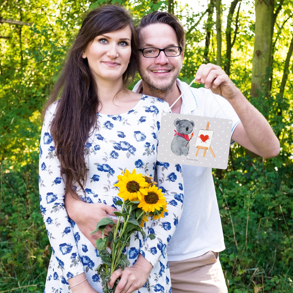 Deko Schild Koala Künstler Wandschild, Türschild Familie, Schild, Schild mit Spruch, Holztafel, Deko Wandtafel, wandtafel, Wandbild Holz, hängeschild, Badschild, Dekoschild, dekotafel, kleine aufmerksamkeit, Motivschild, Dekobrett, Deko Schild, holzbild, Deko Wandbild, Küchenschild, Spruchschild, sprüche schild, Holzschild, wandhänger, Türschild, Dekoration Schild, Koala, Koalabär, Liebe, Liebensbeweis, Liebesgeschenk, Künstler, Zeichnen, Gefühle