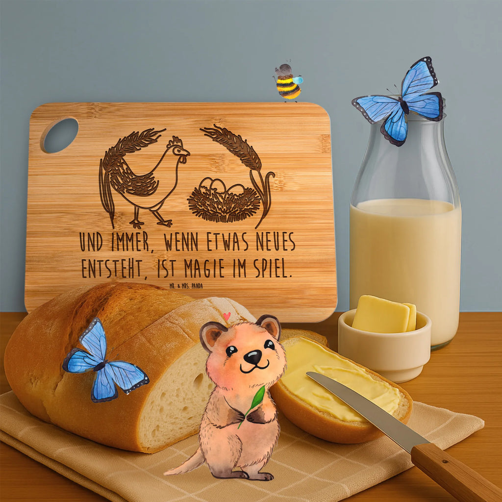 Frühstücksbrett Huhn Stolz Frühstücksbrett, Holzbrett, Küchenbrett, Servierbrett, Hackbrett, Holzbrettchen, Schneidebrett, Brett, Bauernhof, Hoftiere, Landwirt, Landwirtin, Hof, Magie, Eier, Motivation, Hühner, Landleben, Spruch, Schwangerschaft, Hahn, Henne, Geburt