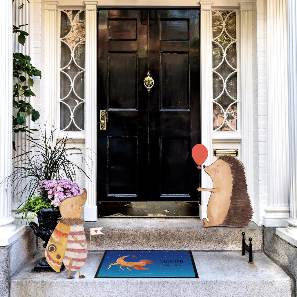 Doormat Star sign Scorpio Classic Türmatte, Fußabtreter, Motivfußmatte, Fußabstreifer, Fußmatte waschbar, Fussmatten online, Schmutzfangmatte, Gummi Matte, Schmutzmatte, Vorleger, Fußmatte innen, Schmutzfänger, Fußmatte außen, Fußabtreter außen, Haustürmatte, Schmutzfangteppich, Schmutzfangmatte waschbar, Fussmatten, Fußabstreifer außen, Eingangsteppich, Fußmatten, Fußmatte outdoor, Fußmatte außen wetterfest, Gummimatte, Türvorleger, Matte, Sauberlaufmatte, Tierkreiszeichen, Sternzeichen, Horoskop, Astrologie, Aszendent, Skorpion Geschenk, Geschenk November, Geschenk Oktober, Skorpion Sternzeichen, Geburtstag November, Skorpione, Geburtstag Oktober