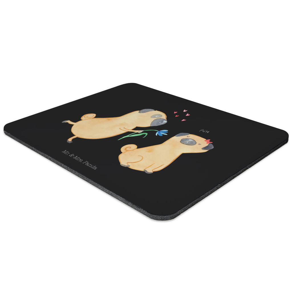 Podkładka pod mysz mops Zakochani mauspad pc, pc mausunterlage, mauspad laptop, Mausunterlage, pc mauspad, notebook mauspad, laptop mauspad, Mauspad, Mausmatte, pc mousepad, computer mousepad, computermatte, mousematte, Mousepad, computer mauspad, mausteppich, laptop mousepad, Tierliebhaber, Haustier, Hundemotiv, Hund, Sprüche, Hundebesitzer, Hunderasse, Möpse, Hundeliebe, Geschenk Freund, Verliebt, Liebesspruch. Verlobt, Partner, Mops, Liebe