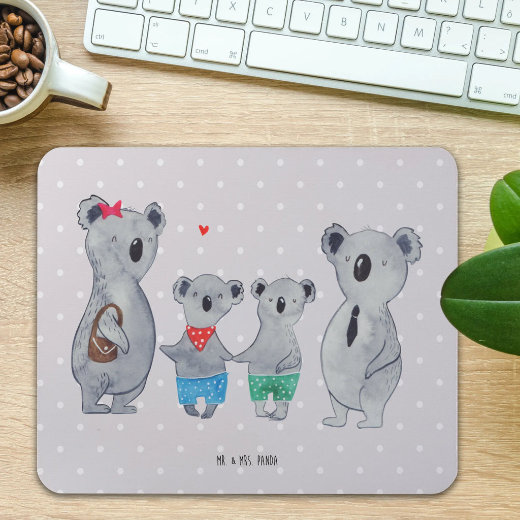 Mouse mat Koala family with two kids computer mauspad, mousematte, Mausunterlage, Mousepad, mauspad laptop, pc mausunterlage, laptop mousepad, pc mousepad, laptop mauspad, computermatte, computer mousepad, mausteppich, pc mauspad, mauspad pc, notebook mauspad, Mauspad, Mausmatte, Papa, Oma, Bruder, Vatertag, Familie, Mama, Muttertag, Opa, Schwester, Beste Familie, Familienleben, Familienzeit, Lieblingsfamilie, Koalafamilie, Koalabär, Koala