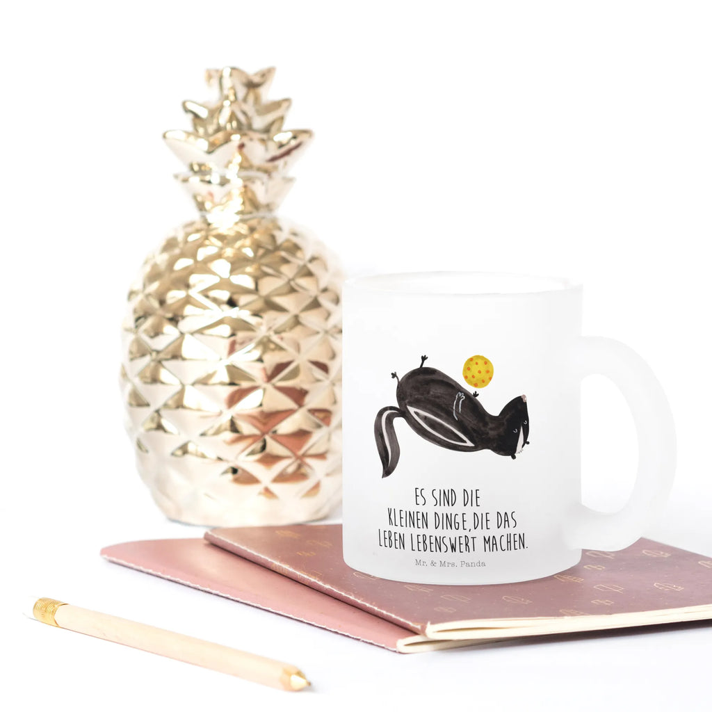 Filiżanka do herbaty skunks piłka Große Teetasse, Becher, becher für tee, Teetasse aus Glas, becher glas, Teegläser, Glas Teebecher, Teetasse, Tasse Für Tee, Trinkglas, getränkeglas, glastasse, Teeglas, Glasbecher, Tasse, tasse glas, Tee Tasse, Teetasse Glas, Stinktier, Skunk, Stinker, Stinki, Weisheit, Raubtier, Verspielt, Wildtier