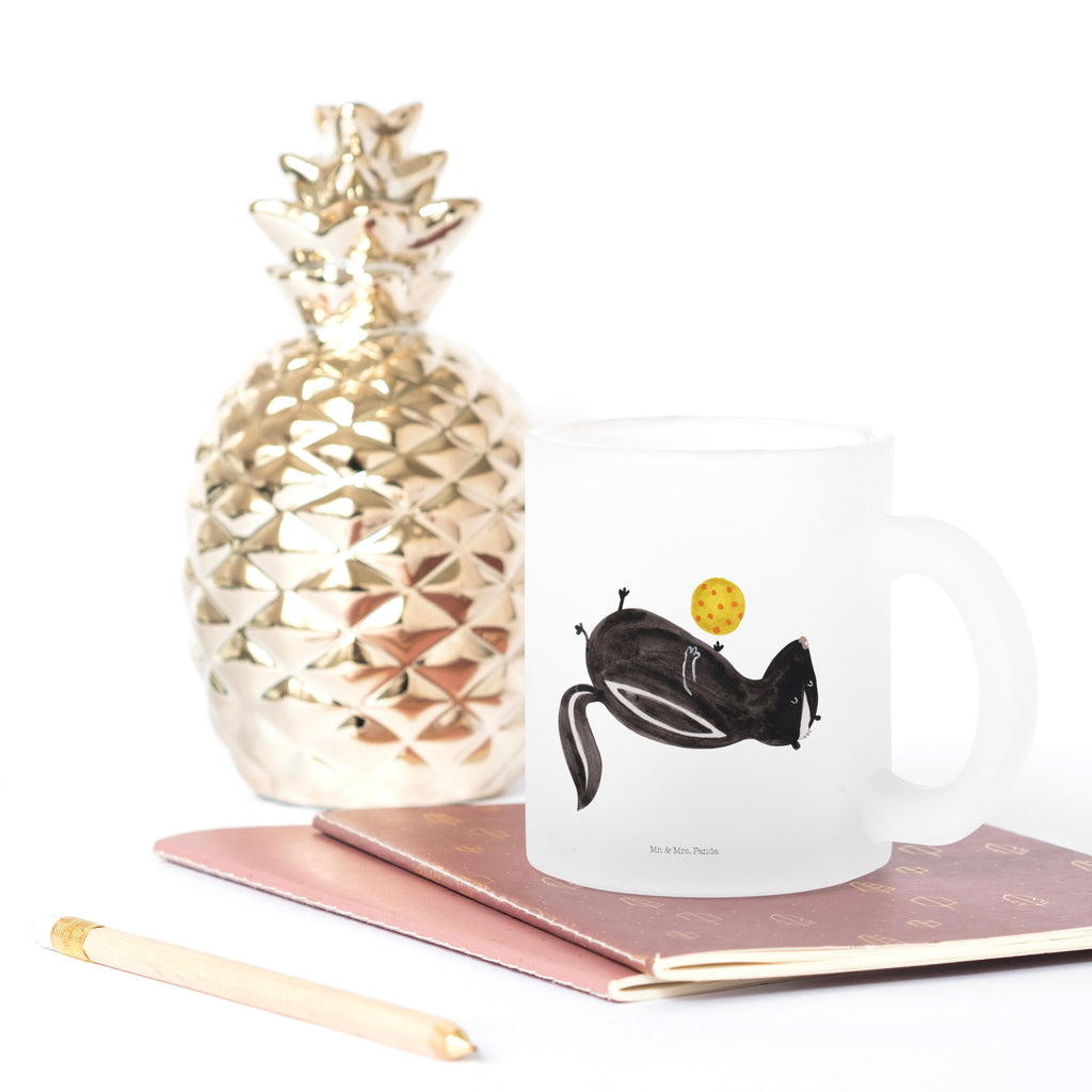 Filiżanka do herbaty skunks piłka Große Teetasse, Becher, becher für tee, Teetasse aus Glas, becher glas, Teegläser, Glas Teebecher, Teetasse, Tasse Für Tee, Trinkglas, getränkeglas, glastasse, Teeglas, Glasbecher, Tasse, tasse glas, Tee Tasse, Teetasse Glas, Stinktier, Skunk, Stinker, Stinki, Weisheit, Raubtier, Verspielt, Wildtier