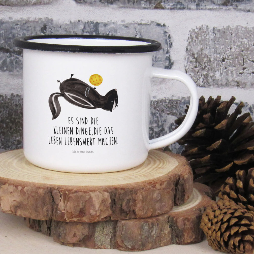 XL enamel cup skunk ball Emaille Tasse Für Camping, Emaille Tasse Mit Motiv, Emaillierte Tasse, Emaille Tasse Landhausstil, Emaille Becher Mit Henkel, Emaille Tasse Weiß, Tasse Aus Emaille, Emaille Becher Outdoor, Retro Emaille Tasse, Emaille Becher, Emaille Tasse Leicht, Emaille Tasse Nostalgie, Emaille Teetasse, Emaille Tasse Mit Rand, Camping Tasse, Emaille Tasse Rustikal, Emaille Tasse Robust, Emaille Tasse, Trinkbecher, Emaille Tasse Für Picknick, Emaille Tasse Für Garten, Emaillierter Becher, Emaille Geschirr, Emaille Tasse Rostfrei, Emaille Tasse Farbiger Rand, Vintage Emaillebecher, Emaille Sammlerstück, Emaille Tasse Oberflächenmuster, Emaille Tasse Spülmaschinengeeignet, Emaille Kaffeebecher, Emaille Küchenzubehör, Stinktier, Skunk, Stinki, Raubtier, Weisheit, Wildtier, Verspielt, Stinker