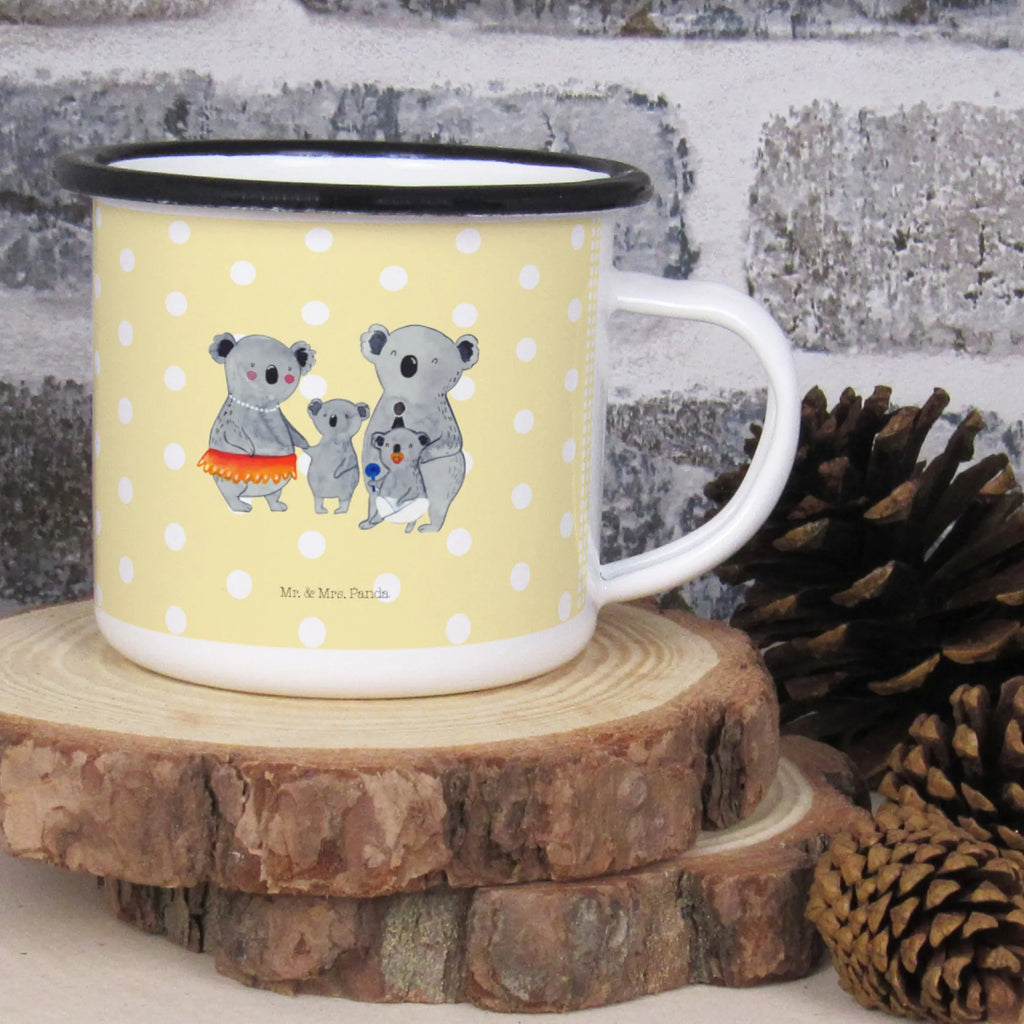 XL Emaille Tasse Koala Familie Emaille Tasse Mit Motiv, Emaille Tasse Für Camping, Emaille Tasse Rostfrei, Emaille Sammlerstück, Emaille Tasse Weiß, Camping Tasse, Emaille Geschirr, Emaillierte Tasse, Tasse Aus Emaille, Trinkbecher, Emaille Kaffeebecher, Emaille Becher, Emaille Tasse Mit Rand, Emaille Tasse Farbiger Rand, Emaille Tasse Robust, Emaille Becher Mit Henkel, Emaille Küchenzubehör, Vintage Emaillebecher, Emaille Tasse Oberflächenmuster, Emaille Tasse Leicht, Emaille Tasse Nostalgie, Emaille Tasse Landhausstil, Emaille Teetasse, Emaille Tasse Für Garten, Emaille Tasse Spülmaschinengeeignet, Emaille Tasse Für Picknick, Emaille Becher Outdoor, Retro Emaille Tasse, Emaille Tasse Rustikal, Emaillierter Becher, Emaille Tasse, Oma, Papa, Familie, Vatertag, Muttertag, Schwester, Bruder, Opa, Mama, Familienleben, Geschwister, Family, Koalas, Kinder, Koala
