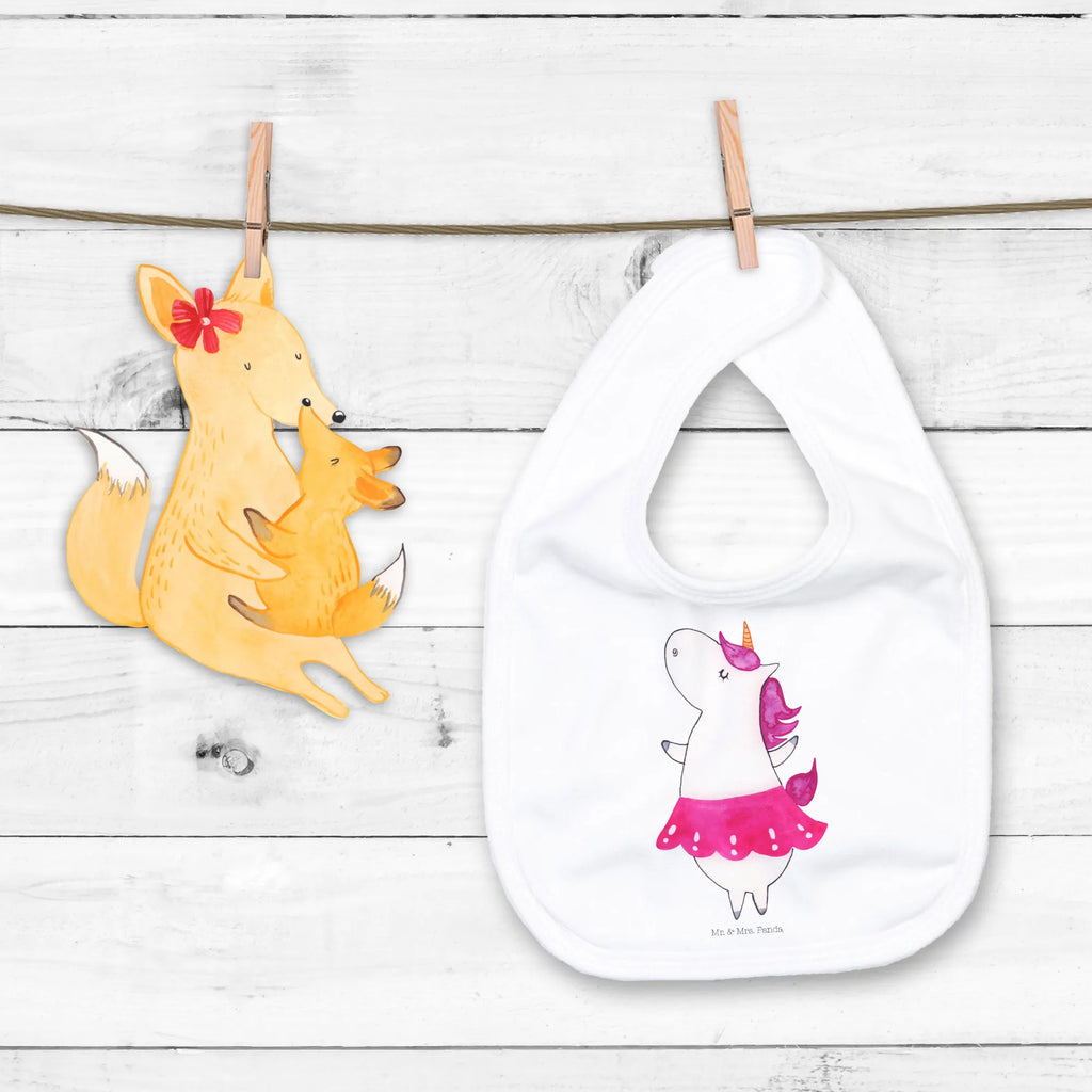 Organic Babylätzchen Einhorn Ballerina Spucktuch Baby, Babylätzchen Mit Druckknopf, Babylätzchen, Babylätzchen Bunt, Kleinkind, Babylätzchen Als Geschenk, Babyartikel, Lustiges Babylätzchen, Dreieckstuch Baby, Lätzchen Baby, Sabberlätzchen, Babylätzchen Design, Babylätzchen Handgemacht, Babylätzchen Aus Baumwolle, Babylätzchen Alltagstauglich, Lätzchen Für Babys, Babylätzchen Waschbar, Babyparty, Babyshower, Babylätzchen Mit Klettverschluss, Baby Lätzchen, Neugeborenen Lätzchen, Babylätzchen Weich, Baby Esslätzchen, Lätzchen Mit Spruch, Babylatz, Babylätzchen Für Mädchen, Babylätzchen Wasserfest, Halstuch Für Neugeborene, Kleckerschutz Baby, Babymode, Babykleidung, Babylätzchen Bio Baumwolle, Babyhalstuch, Baby Halstuch, Babyausstattung, Baby Latz, Babylätzchen Für Beikost, Baby Erstausstattung, Babylätzchen Mit Motiv, Babylätzchen Für Jungen, Lätze, Kinderkleidung, Baby Lätzchen Set, Esslätzchen Baby, Eltern, Babylätzchen Neutral, Geschenk Zur Geburt, Babylätzchen Für Kita, Unicorn, Einhorn, Einhörner, Einhorn Deko, Lebensfreude, Geburtstag, Spaß, Tanzen, Wohnung, Lebenslust, Party, Feiern, Ballerina, Tänzerin