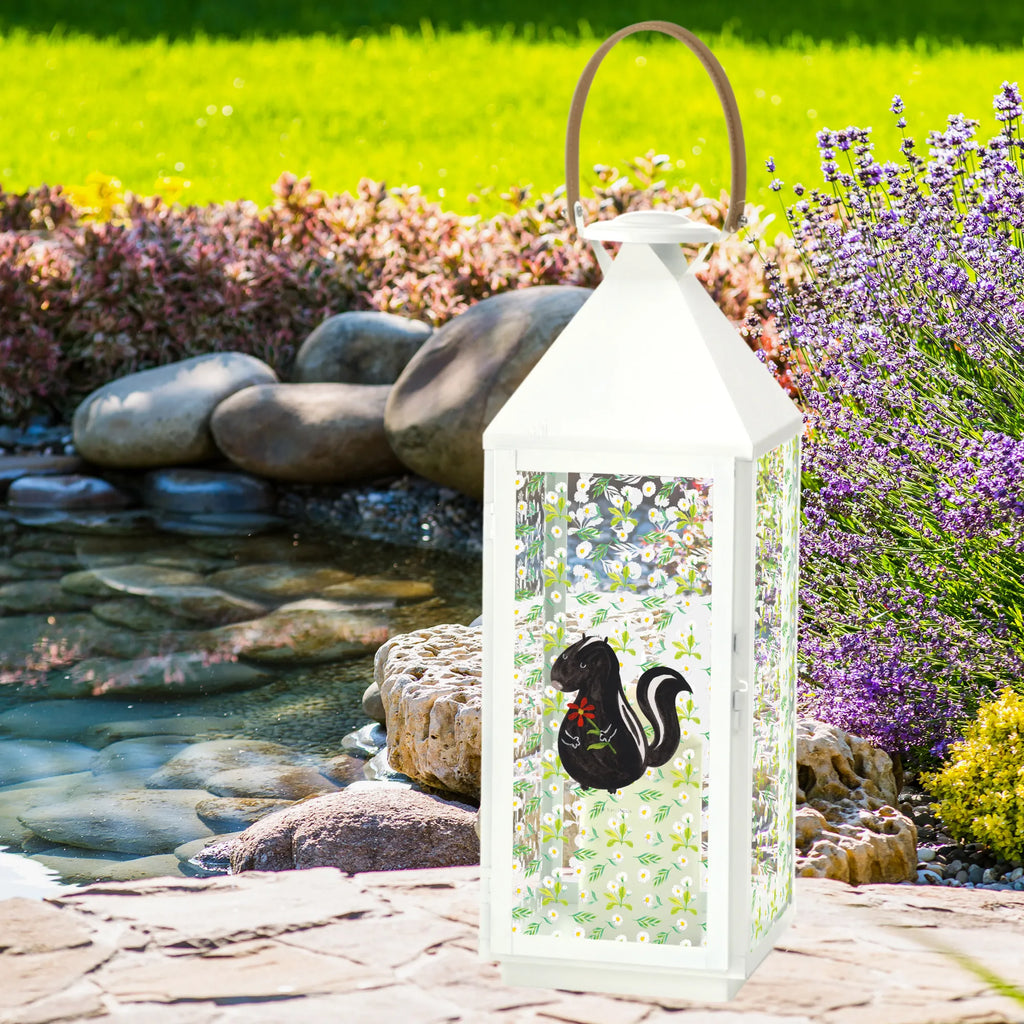 Decorative lantern skunk flower Tischlaterne, Innenraum-Laterne, Laterne Shabby Chic, Laterne Vintage, Laterne Maritim, Hängelaterne Deko, Laterne Mit Blumenmotiv, Glaslaterne, Laterne Mit Spiegelglas, Laterne XXL, Laterne Beleuchtet, Laterne Rustikal, Laterne Mit Griff, Gartenlaterne, Laterne Spülmaschinenfest (Glas), Laterne Skandinavisch, Laterne Mit Muster, Lichterkettenlaterne, Terrasse-Laterne, Deko Laterne, Teelichthalter Laterne, Laternen-Set, Laterne Modern, Laterne Klein, Dekolaterne, Laterne Klassisch, Laterne Zum Stellen, Laterne Pastellfarben, Laternenlicht, Laterne Wind- und Wetterfest, Holzlaterne, LED-Laterne, Laterne Deko, Kerzenlaterne, Laterne Romantisch, Laterne Zum Hängen, Laternenwindlicht, Laterne Mit Sternenmuster, Laterne Minimalistisch, Lichterlaterne, Laterne Landhausstil, Laterne Mit Motiv, Metalllaterne, Laterne Weiß, Windlichtlaterne, Laterne Orientalisch, Outdoor-Laterne, Stinktier, Skunk, Tagträumer, Träume, verträumt, Stinki, Raubtier, Wildtier, Dreams, Stinker