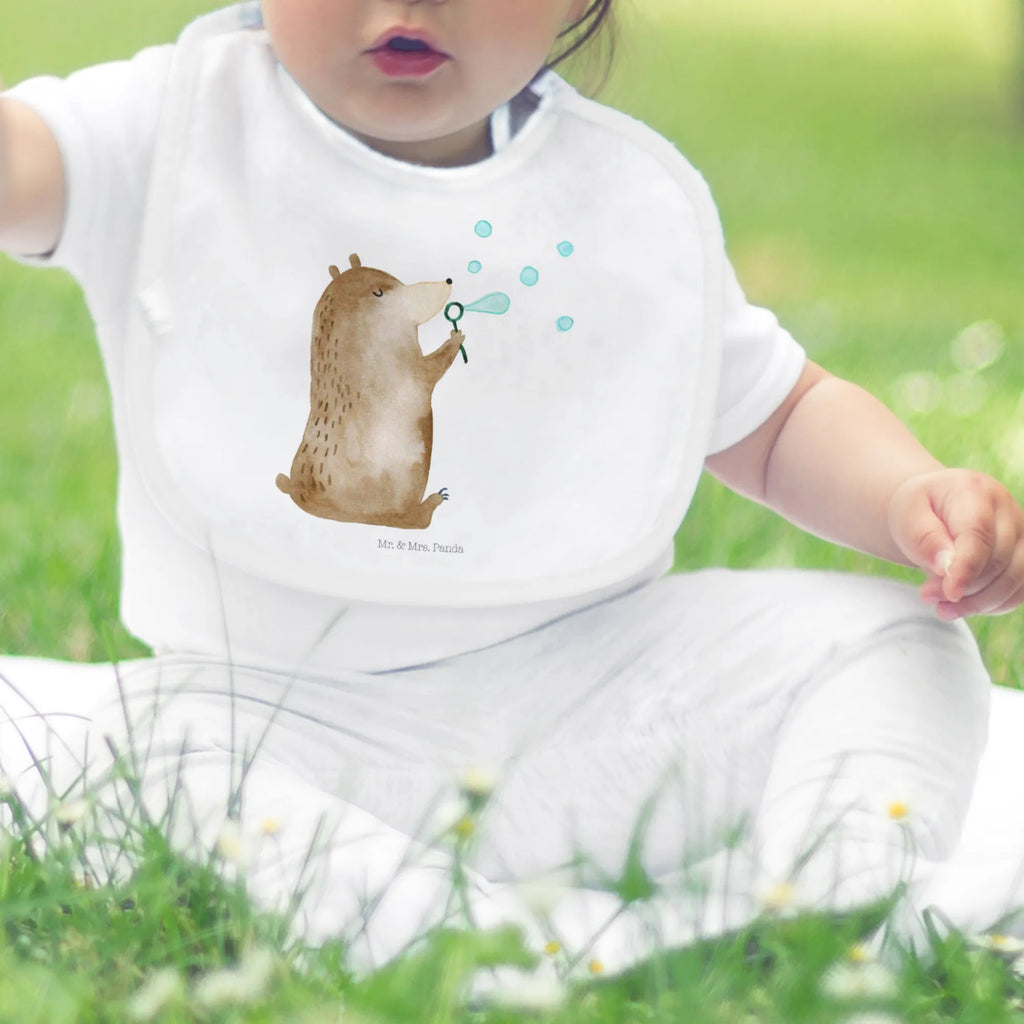 Organiczne śliniaczki niedźwiedź bańki mydlane Babylätzchen Aus Baumwolle, Babylatz, Babylätzchen, Babylätzchen Handgemacht, Esslätzchen Baby, Babyshower, Babylätzchen Alltagstauglich, Babyhalstuch, Sabberlätzchen, Baby Latz, Babylätzchen Für Kita, Lätze, Kinderkleidung, Baby Halstuch, Babylätzchen Wasserfest, Neugeborenen Lätzchen, Lustiges Babylätzchen, Babylätzchen Mit Klettverschluss, Baby Lätzchen, Babykleidung, Babylätzchen Für Beikost, Eltern, Baby Esslätzchen, Baby Lätzchen Set, Geschenk Zur Geburt, Baby Erstausstattung, Lätzchen Für Babys, Halstuch Für Neugeborene, Babylätzchen Bio Baumwolle, Babyartikel, Lätzchen Baby, Dreieckstuch Baby, Babylätzchen Als Geschenk, Babyausstattung, Babylätzchen Bunt, Babyparty, Babylätzchen Mit Druckknopf, Babylätzchen Waschbar, Babylätzchen Für Jungen, Babylätzchen Neutral, Babylätzchen Weich, Babylätzchen Mit Motiv, Babylätzchen Design, Babylätzchen Für Mädchen, Kleinkind, Spucktuch Baby, Lätzchen Mit Spruch, Kleckerschutz Baby, Babymode, Teddy, Bär, Teddybär, Seifenblasen Bär Lustig Sein Glücklich Traurig Happy