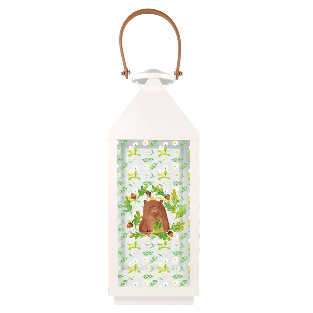 Deko Laterne Bär König Hängeleuchte, Laterne Orientalisch, Laterne Mit Motiv, Laternenwindlicht, Laternenlicht, Laterne Pastellfarben, Laterne Vintage, Innenraum-Laterne, Laterne Deko, Holzlaterne, Laterne Zum Stellen, Kerzenlaterne, Laterne Rustikal, Metalllaterne, LED-Laterne, Lichterkettenlaterne, Terrasse-Laterne, Teelichthalter Laterne, Laterne Shabby Chic, Dekolaterne, Deko Laterne, Laterne Weiß, Outdoor-Laterne, Laterne Landhausstil, Laterne Mit Sternenmuster, Laterne Mit Muster, Laterne XXL, Glaslaterne, Laterne Romantisch, Laterne Maritim, Laterne Zum Hängen, Laterne Mit Griff, Laterne Modern, Metall Laterne, Laterne Minimalistisch, Windlichtlaterne, Windlicht, Laterne Wind- und Wetterfest, Laternen-Set, Laterne Skandinavisch, Laterne Klassisch, Leuchten, Laterne Mit Spiegelglas, Hängelaterne Deko, Laterne Beleuchtet, Laterne Spülmaschinenfest (Glas), Laterne Mit Blumenmotiv, Tischlaterne, Lichterlaterne, Laterne Klein, Bär, Teddybär, Teddy, Papa, Papa Bär, Dad, Bester Vater, Vater, Vatertag, Daddy, Weltbester Papa, Bester Papa, Papi