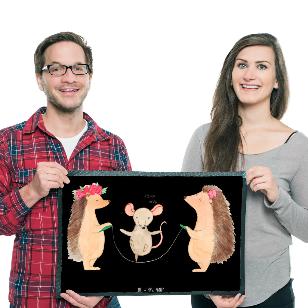 Doormat Hedgehog skipping Türmatte, türmatten, Fußmatten, Schmutzfänger, Eingangsmatte, sauberlaufmatten, Fussmatte, Schmutzmatte, schmutzfangmatten, außenmatte, flurmatte, Fußabstreifer, Haustürmatte, Sauberlaufmatte, Schuhabstreifer, Eingangsteppich, matte haustür, Schmutzfangmatte, Schmutzfangteppich, fußmatte, Abtreter, hausmatte, Abtretmatte, abstreifer, Fußabtreter, Türvorleger, Gute Laune, Tiere, Lustige Sprüche, Tiermotive, Maus, Seilspringen, Kinder, Seilhüpfen, Kindergarten, Igel