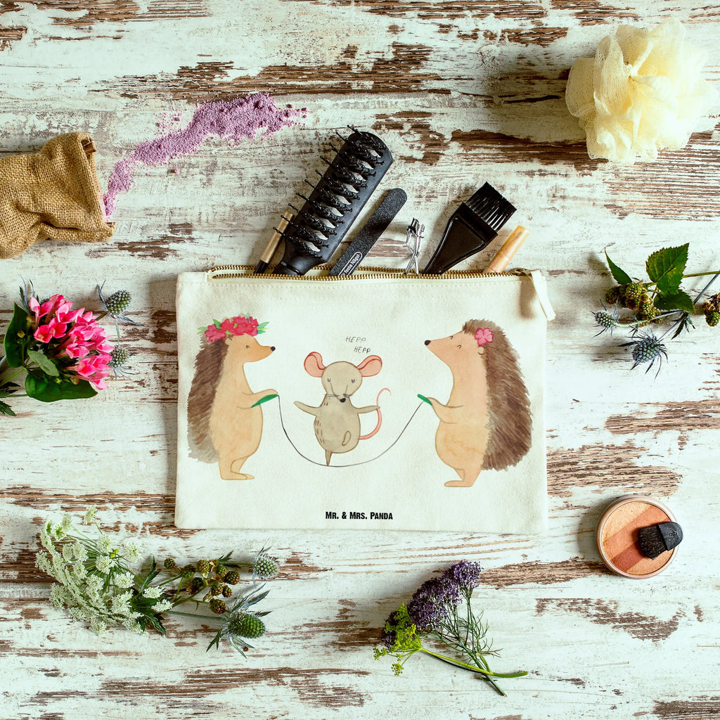 torebka na makijaż jeż Skakanie na skakance Kosmetikbeutel, Stiftemäppchen, Kulturtasche, Schminktäschchen, Kulturbeutel, Waschtasche, aufbewahrungsbeutel, beauty tasche, Schminktasche, toiletry bag, beauty case, kosmetiktäschchen, Schlampermäppchen, aufbewahrungstasche, Mäppchen, pencil case, Schminkbeutel, Kosmetiktasche, Etui, utensilientasche, Waschbeutel, Federmappe, pinsel tasche, Tiermotive, Tiere, Lustige Sprüche, Gute Laune, Kinder, Seilhüpfen, Maus, Seilspringen, Igel, Kindergarten