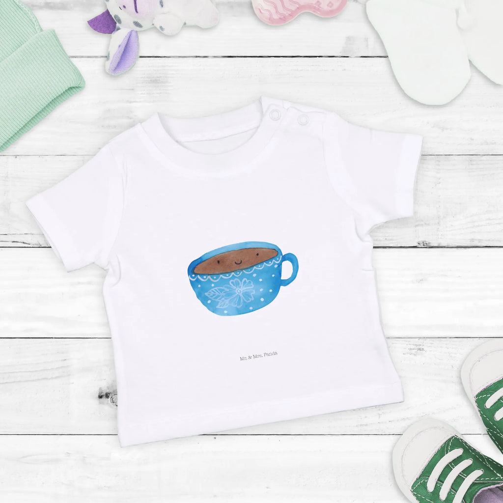 Organic Baby Shirt Coffee Cup Baby T-Shirt, Baby Shirt Mit Spruch, Baby Kurzarmshirt, Baby Shirt Neutral, Baby Pullover, Baby Shirt Junge, Baby Shirt Klassisch, Baby Bio Shirt, Süßes Baby Shirt, Baby Shirt Alltag, Baby Shirt Weiß, Baby Langarmshirt, Baby Shirt Zur Geburt, Baby Shirt Mit Motiv, Baby Shirt Geschenk, Baby Shirt Erstausstattung, Baby Shirt Unisex, Baby Baumwollshirt, Baby Hemd, Baby Jerseyshirt, Baby Oberteil, Baby Shirt Bunt, Baby Shirt, Baby Shirt Grau, Baby Shirt Modern, Baby Shirt Pastell, Lustiges Baby Shirt, Baby Shirt Mädchen, Baby Shirt Mit Aufdruck, Baby Shirt Gestreift, Baby Top, Baby Sweatshirt, Gute Laune, Tiermotive, Tiere, Lustige Sprüche, Tasse, Kaffee, Genuss, Glücklich, Liebe, Geschmack