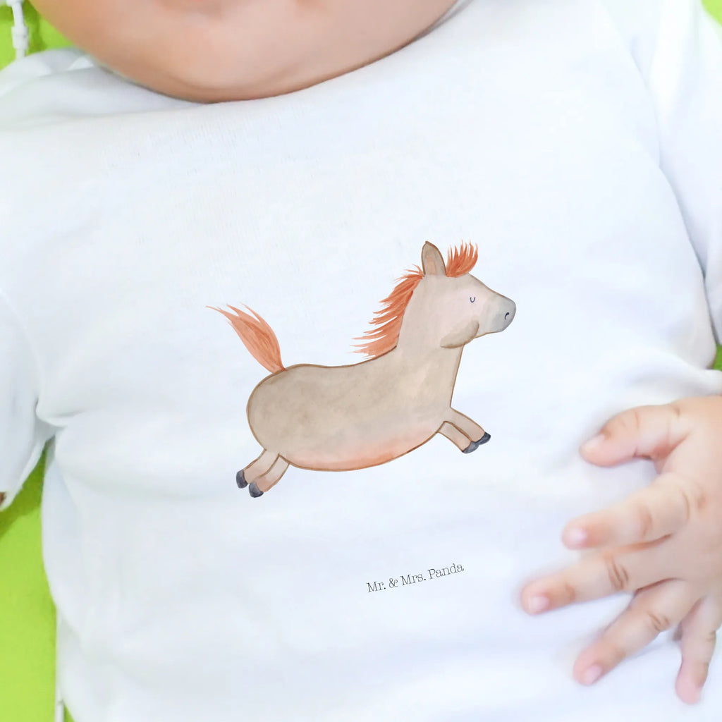 Organic Baby Shirt Horse Jump Baby Shirt Mit Spruch, Baby Top, Baby Langarmshirt, Baby Shirt Junge, Baby Shirt Neutral, Baby Shirt Weiß, Baby Shirt Klassisch, Baby Shirt Modern, Baby Shirt Grau, Baby Shirt Mit Aufdruck, Baby Shirt Erstausstattung, Baby Shirt Unisex, Baby Oberteil, Baby Kurzarmshirt, Baby Shirt Mit Motiv, Baby Shirt, Baby Shirt Pastell, Lustiges Baby Shirt, Baby Baumwollshirt, Baby Sweatshirt, Baby Pullover, Baby T-Shirt, Baby Shirt Zur Geburt, Baby Shirt Alltag, Süßes Baby Shirt, Baby Shirt Gestreift, Baby Shirt Geschenk, Baby Hemd, Baby Shirt Bunt, Baby Bio Shirt, Baby Shirt Mädchen, Baby Jerseyshirt, Hoftiere, Landwirt, Landwirtin, Bauernhof, Pferdestall, Pferd, Pferdebesitzer, Pferde, Reiten, Pony, Ausreiten, Stall