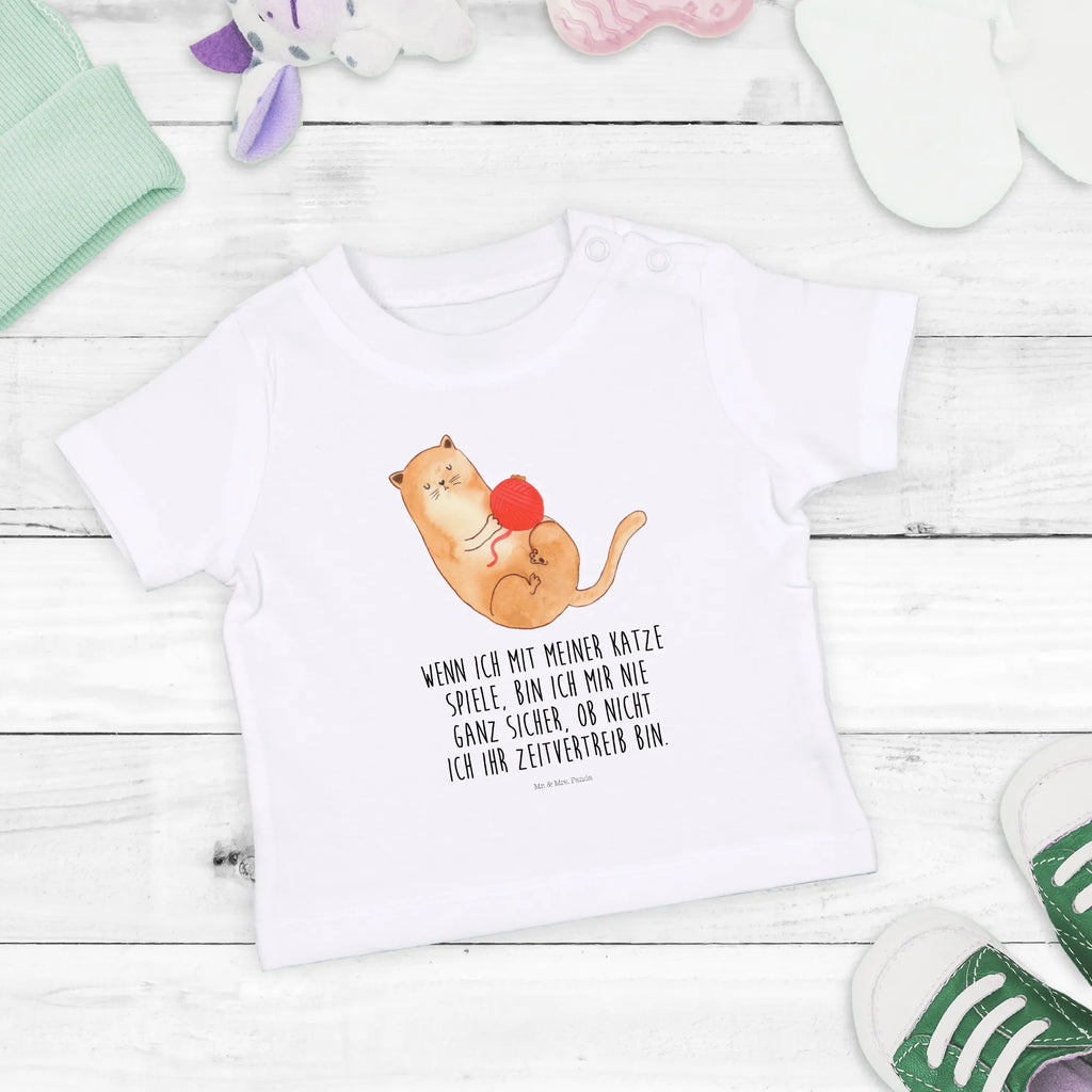 Organiczna koszulka dla niemowląt kot wełna Baby Kurzarmshirt, Baby Pullover, Baby Shirt Klassisch, Baby Shirt Alltag, Baby T-Shirt, Baby Oberteil, Baby Langarmshirt, Baby Shirt Mädchen, Baby Sweatshirt, Baby Shirt Geschenk, Baby Shirt Gestreift, Baby Shirt Neutral, Baby Bio Shirt, Süßes Baby Shirt, Baby Shirt Mit Aufdruck, Baby Shirt Mit Motiv, Baby Shirt Unisex, Baby Top, Baby Shirt Bunt, Baby Shirt Grau, Baby Shirt Modern, Baby Baumwollshirt, Baby Shirt Pastell, Baby Shirt Weiß, Baby Shirt, Baby Shirt Junge, Baby Shirt Erstausstattung, Baby Shirt Zur Geburt, Lustiges Baby Shirt, Baby Jerseyshirt, Baby Hemd, Baby Shirt Mit Spruch, Katze, Katzenmotiv, Katzenfan, Katzendeko, Katzenfreund, Katzenliebhaber, Katzenprodukte, Katzenartikel, Katzenaccessoires, Katzensouvenirs, Katzenliebhaberprodukte, Katzenmotive, Katzenbesitzerin, Wollknäuel, Spielen, Kater, Katzenhalter, Cats, Katzen, Spiel, Haustier, Mietze, verspielt, Cat, Wolle