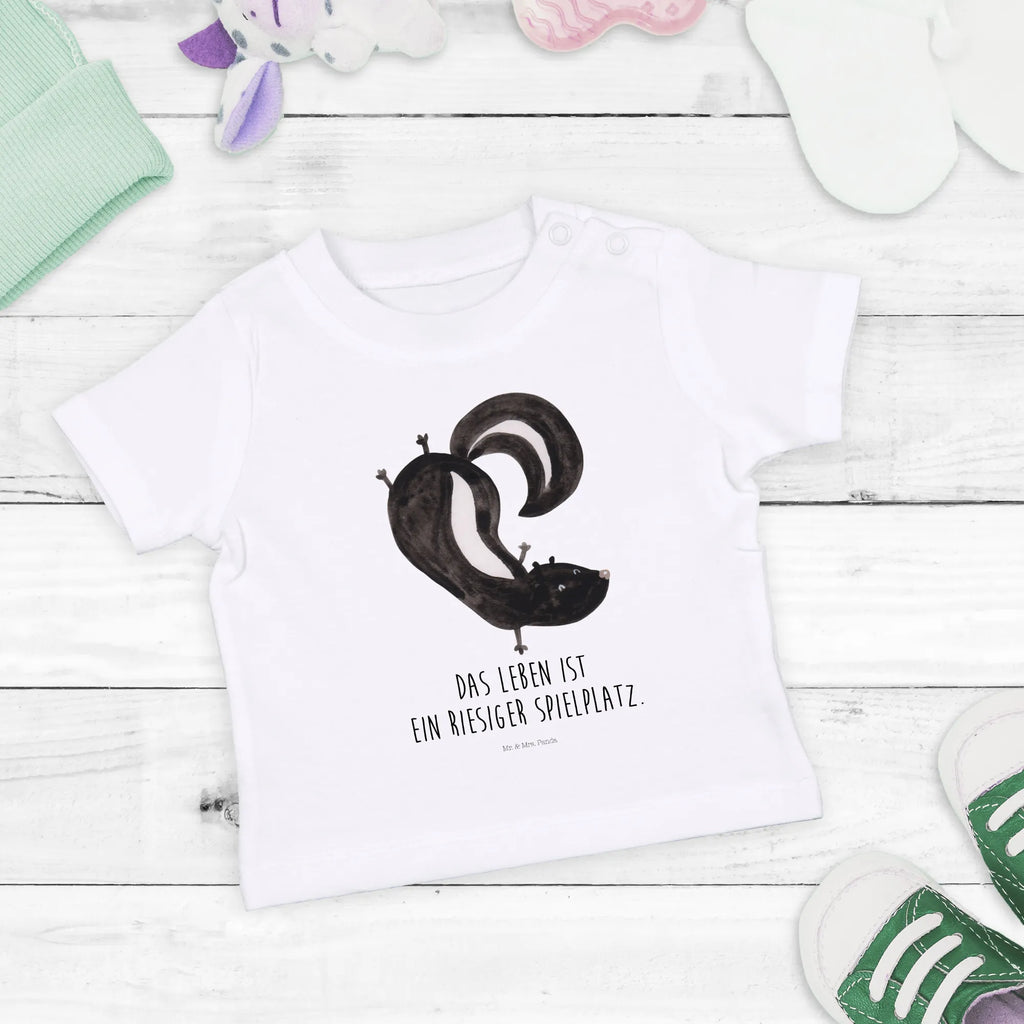 Organiczna koszulka dla niemowląt skunks stojka Baby Shirt, Baby Shirt Gestreift, Baby T-Shirt, Süßes Baby Shirt, Baby Shirt Modern, Baby Oberteil, Baby Shirt Alltag, Baby Langarmshirt, Lustiges Baby Shirt, Baby Jerseyshirt, Baby Shirt Pastell, Baby Hemd, Baby Shirt Klassisch, Baby Shirt Weiß, Baby Shirt Bunt, Baby Shirt Mit Motiv, Baby Shirt Mädchen, Baby Bio Shirt, Baby Shirt Grau, Baby Shirt Mit Aufdruck, Baby Shirt Erstausstattung, Baby Sweatshirt, Baby Top, Baby Pullover, Baby Shirt Junge, Baby Baumwollshirt, Baby Kurzarmshirt, Baby Shirt Unisex, Baby Shirt Geschenk, Baby Shirt Zur Geburt, Baby Shirt Neutral, Baby Shirt Mit Spruch, Skunk, Stinktier, Stinki, Kind, Stinker, Raubtier, Verpielt, Wildtier, Spielplatz