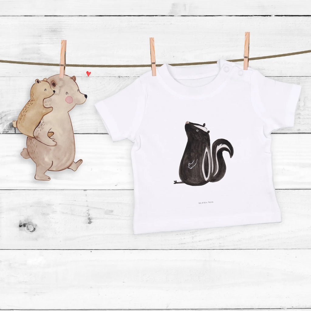 Organiczna koszulka dla niemowląt skunks siedzenie Baby Shirt Weiß, Baby Shirt Klassisch, Baby Shirt Erstausstattung, Baby Kurzarmshirt, Baby Shirt Mit Motiv, Baby Shirt Unisex, Baby Shirt Modern, Baby Shirt Geschenk, Baby Shirt Alltag, Lustiges Baby Shirt, Baby Shirt Gestreift, Baby Pullover, Baby Top, Baby Bio Shirt, Baby Jerseyshirt, Baby Baumwollshirt, Baby Shirt Pastell, Süßes Baby Shirt, Baby Hemd, Baby Shirt Bunt, Baby Shirt Junge, Baby Shirt Zur Geburt, Baby Sweatshirt, Baby Shirt Mit Spruch, Baby Langarmshirt, Baby T-Shirt, Baby Shirt Neutral, Baby Shirt Mit Aufdruck, Baby Shirt Grau, Baby Oberteil, Baby Shirt, Baby Shirt Mädchen, Skunk, Stinktier, Besserwisser, Stinki, Recht, Raubtier, Wildtier, Stinker, Büro, Spruch