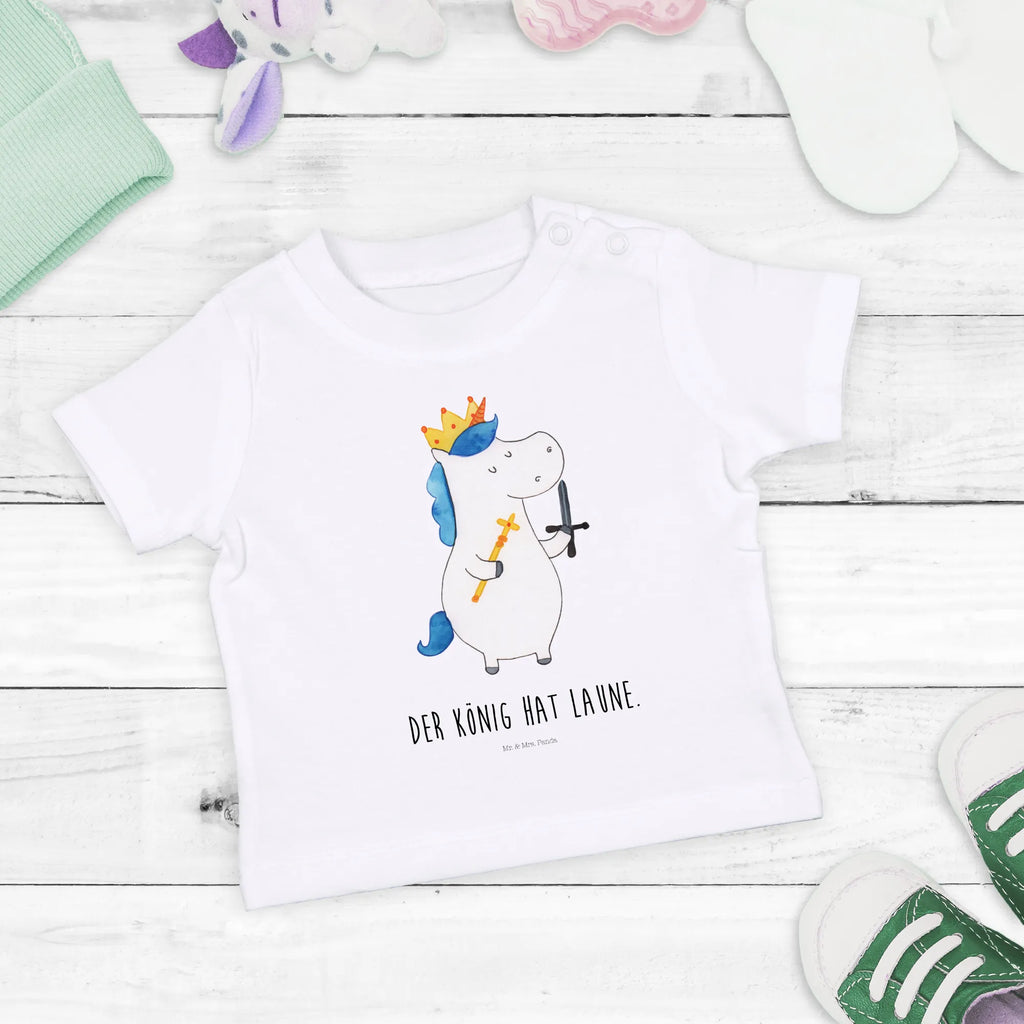 Organiczna koszulka dla niemowląt jednorożec Król z mieczem Baby Hemd, Baby Shirt Erstausstattung, Baby Shirt Geschenk, Baby Pullover, Baby Shirt Mit Motiv, Baby Sweatshirt, Baby Shirt Modern, Süßes Baby Shirt, Baby Shirt Alltag, Baby T-Shirt, Baby Oberteil, Baby Shirt Mit Spruch, Baby Shirt, Baby Shirt Mit Aufdruck, Baby Kurzarmshirt, Baby Shirt Mädchen, Baby Bio Shirt, Baby Baumwollshirt, Baby Shirt Gestreift, Baby Shirt Grau, Baby Shirt Bunt, Lustiges Baby Shirt, Baby Top, Baby Shirt Neutral, Baby Langarmshirt, Baby Shirt Zur Geburt, Baby Shirt Pastell, Baby Shirt Weiß, Baby Jerseyshirt, Baby Shirt Unisex, Baby Shirt Junge, Baby Shirt Klassisch, Einhorn, Einhörner, Einhorn Deko, Unicorn, Ritter, König, Mittelalter