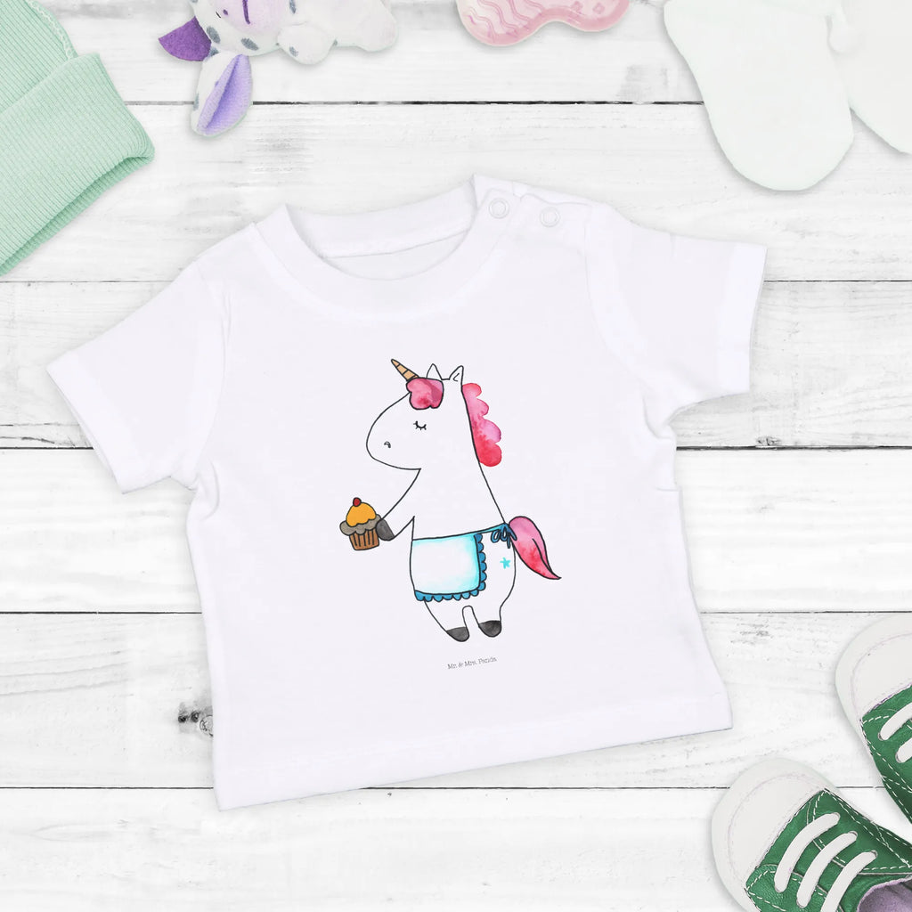 Organiczna koszulka dla niemowląt Jednorożec muffinka Baby Shirt Erstausstattung, Baby Shirt, Baby Kurzarmshirt, Baby Shirt Neutral, Baby Top, Baby T-Shirt, Baby Oberteil, Baby Shirt Alltag, Baby Shirt Mädchen, Lustiges Baby Shirt, Baby Shirt Mit Aufdruck, Baby Shirt Unisex, Baby Shirt Grau, Süßes Baby Shirt, Baby Shirt Geschenk, Baby Sweatshirt, Baby Shirt Pastell, Baby Shirt Mit Spruch, Baby Shirt Zur Geburt, Baby Jerseyshirt, Baby Bio Shirt, Baby Baumwollshirt, Baby Shirt Mit Motiv, Baby Shirt Junge, Baby Pullover, Baby Shirt Gestreift, Baby Shirt Weiß, Baby Shirt Modern, Baby Hemd, Baby Shirt Bunt, Baby Shirt Klassisch, Baby Langarmshirt, Einhorn Deko, Einhörner, Einhorn, Unicorn, Backen, Geburtstag, Geburtstagsgrüße, Glückwünsche, Kekse, Grüße, Liebesgrüße, Muffin