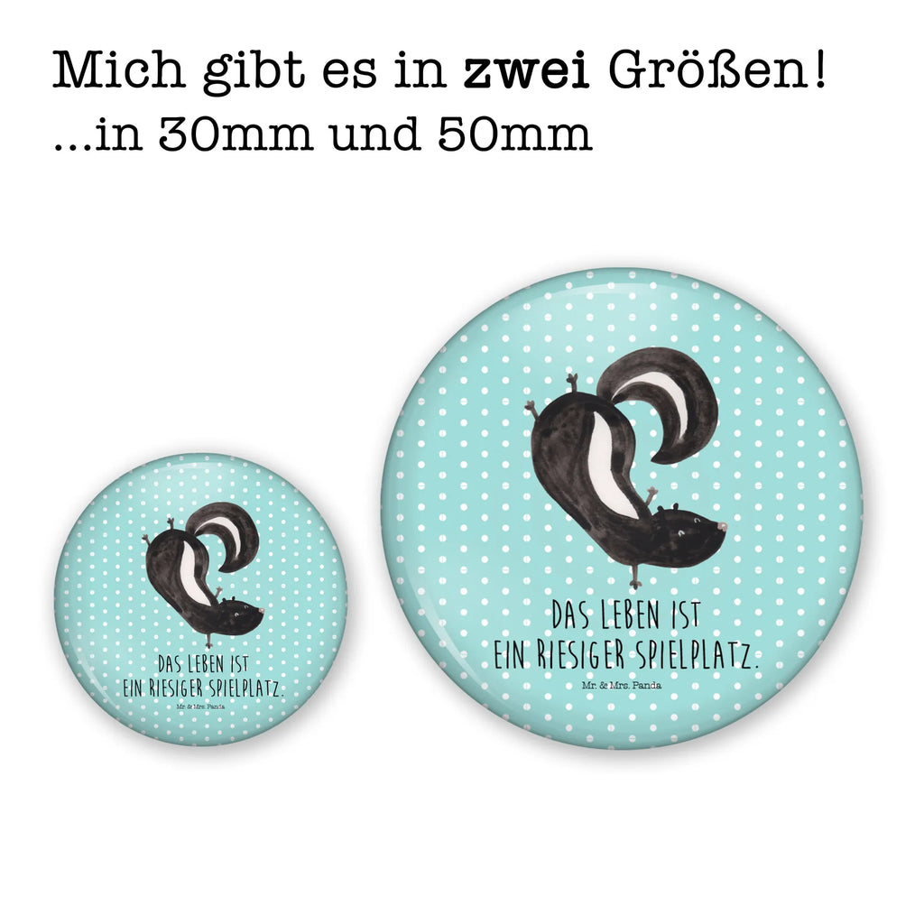 Button skunk handstand Button 50 mm, Eventbutton 50 mm, Marketingbutton 50 mm, Button-Presse 50 mm, Button-Druck 50 mm, Runde Buttons 50 mm, Button-Edition 50 mm, Button-Lieferung 50 mm, Werbebutton 50 mm, Button-Logo 50 mm, Ansteckbutton 50 mm, Button-Design 50 mm, Button-Button 50 mm, Button-Sujet 50 mm, Button-Sonderedition 50 mm, Button Abzeichen 50 mm, Button-Badge 50 mm, Button-Emblem 50 mm, Button-Kollektion 50 mm, Button-Set 50 mm, Button-Anstecker 50 mm, Button-Motiv 50 mm, Sammlerbutton 50 mm, Pin 50 mm, Pin-Button 50 mm, Button-Pin 50 mm, Festivalbutton 50 mm, Badge 50 mm, Vereinsbutton 50 mm, Stinktier, Skunk, Stinker, Raubtier, Wildtier, Spielplatz, Kind, Stinki, verpielt