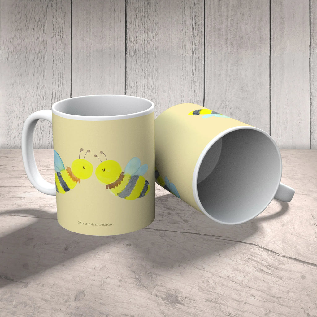 Kindertasse Biene Liebe Trinklernbecher, Kinderbecher Unzerbrechlich, Kindertasse Mit Strohhalm, Kinder-Porzellantasse, Kinderbecher, Kindertasse Spülmaschinenfest, Kinder-Porzellantasse Mit Motiv, Kindertasse BPA-Frei, Kinderbecher Mit Spruch, Kinder-Thermobecher, Design Kindertasse, Tasse Für Kleinkinder, Kindergeburtstag, Kindertasse Aus Silikon, Trinklern-Tasse, Kindertasse Bunt, Kindertasse Mikrowellengeeignet, Kinderbecher Für Kleinkinder, Kinderbecher Mit Deckel, Nachhaltige Kindertasse, Trinklernbecher Aus Kunststoff, Kindertasse Für Vorschüler, Kindertasse Handgemacht, Kindertasse Ökologisch, Tasse Für Kinder, Tasse Mit Henkel Für Kinder, Kindertasse Auslaufsicher, Kindertasse Bruchsicher, Kindertasse Mit Tiermotiv, Kinder-Keramiktasse, Trinklernbecher Mit Deckel, Kindertasse, Tasse Für Schulanfänger, Trinklernbecher Personalisiert, Kindertasse Mit Cartoonmotiv, Kindertasse Für Baby, Kinderbecher Aus Edelstahl, Kindertasse Mit Griffen, Biene, Hummel, Wespe
