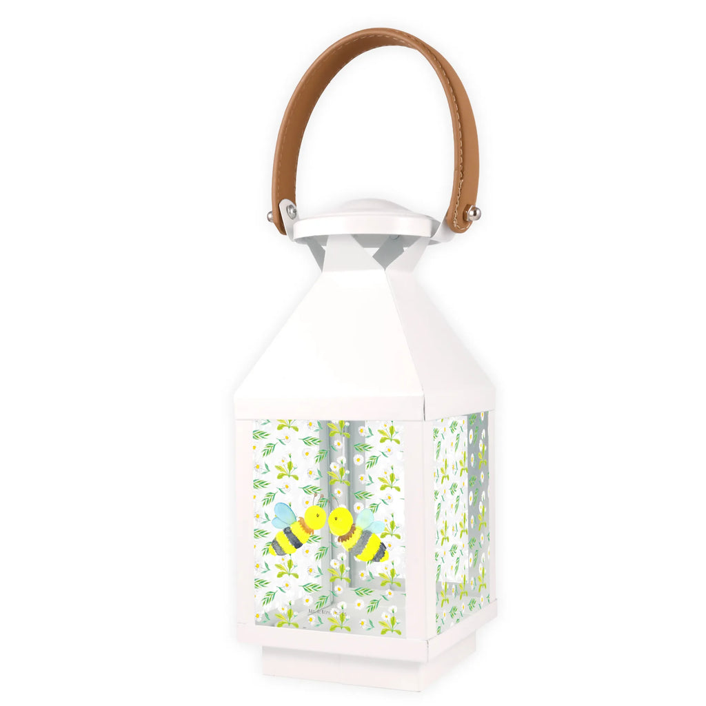 Deko Laterne Biene Liebe Lichterlaterne, Hängeleuchte, Laterne Wind- und Wetterfest, Laterne Mit Griff, Metalllaterne, Outdoor-Laterne, Laternenlicht, Laterne Mit Muster, Hängelaterne Deko, Kerzenlaterne, Laterne Minimalistisch, Laterne Romantisch, Laterne Maritim, Metall Laterne, Laternen-Set, Laterne Klassisch, Laterne Beleuchtet, Laterne Vintage, Tischlaterne, Laternenwindlicht, Laterne Pastellfarben, LED-Laterne, Terrasse-Laterne, Windlicht, Laterne Mit Spiegelglas, Laterne Shabby Chic, Laterne Weiß, Laterne Landhausstil, Windlichtlaterne, Laterne Mit Sternenmuster, Laterne Deko, Laterne Klein, Laterne Modern, Glaslaterne, Laterne XXL, Laterne Rustikal, Dekolaterne, Laterne Zum Stellen, Laterne Spülmaschinenfest (Glas), Innenraum-Laterne, Laterne Zum Hängen, Laterne Mit Blumenmotiv, Laterne Orientalisch, Lichterkettenlaterne, Laterne Mit Motiv, Deko Laterne, Laterne Skandinavisch, Leuchten, Teelichthalter Laterne, Holzlaterne, Wespe, Hummel, Biene