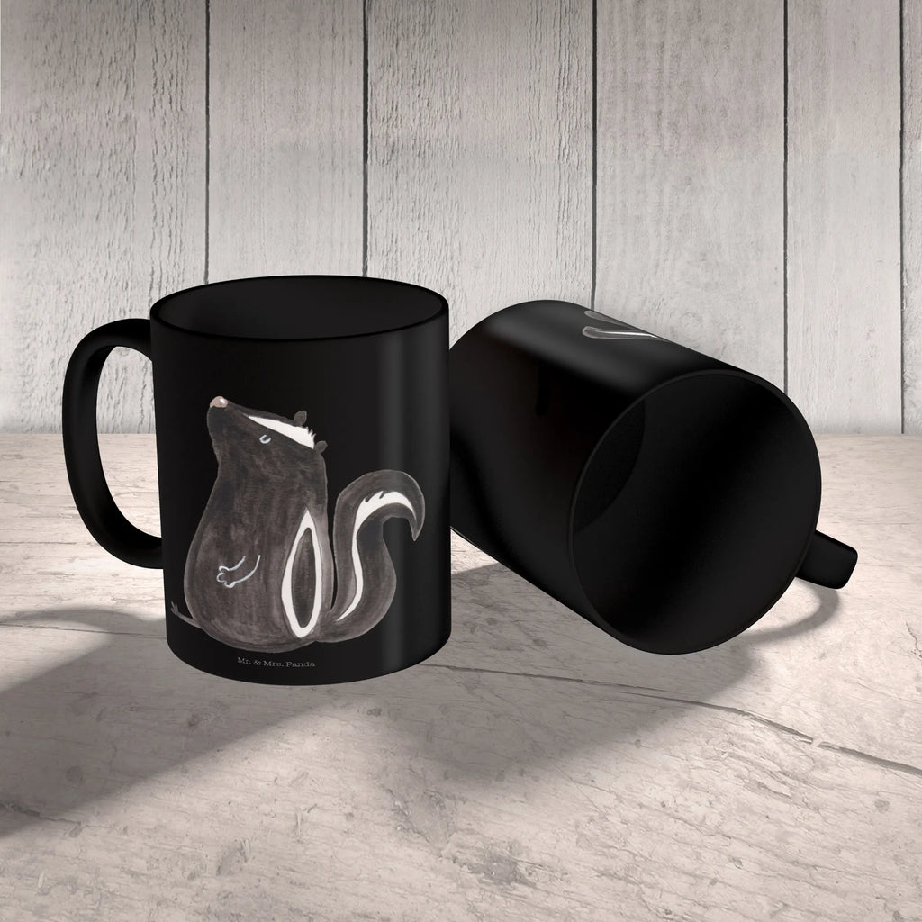 Kubek skunks siedzenie haferl, schöne tasse, Becher, Dekotasse, Kakaotasse, Frühstücksbecher, Trinktasse, kaffeebecher bedruckt, Designtasse, Henkeltasse, Tasse mit Spruch, tasse für büro, Tasse, Kaffeetasse, Teebecher, Teepott, Bürobecher, Geschenktasse, Kaffeebecher, kaffeetasse keramik, Frühstückstasse, Mug, Pott, Bedruckte Tasse, Keramikbecher, hochwertige tasse, kaffeetasse bedruckt, milchkaffeetasse, Sprüchetasse, design tasse, Kaffeepott, Trinkbecher, Keramiktasse, statement tasse, heißgetränkebecher, kaffeebecher keramik, tasse für kaffee, Henkelbecher, Motivtasse, Bürotasse, Tasse mit Motiv, Coffee Mug, Teetasse, Skunk, Stinktier, Stinker, Büro, Raubtier, Wildtier, Stinki, Recht, Besserwisser, Spruch